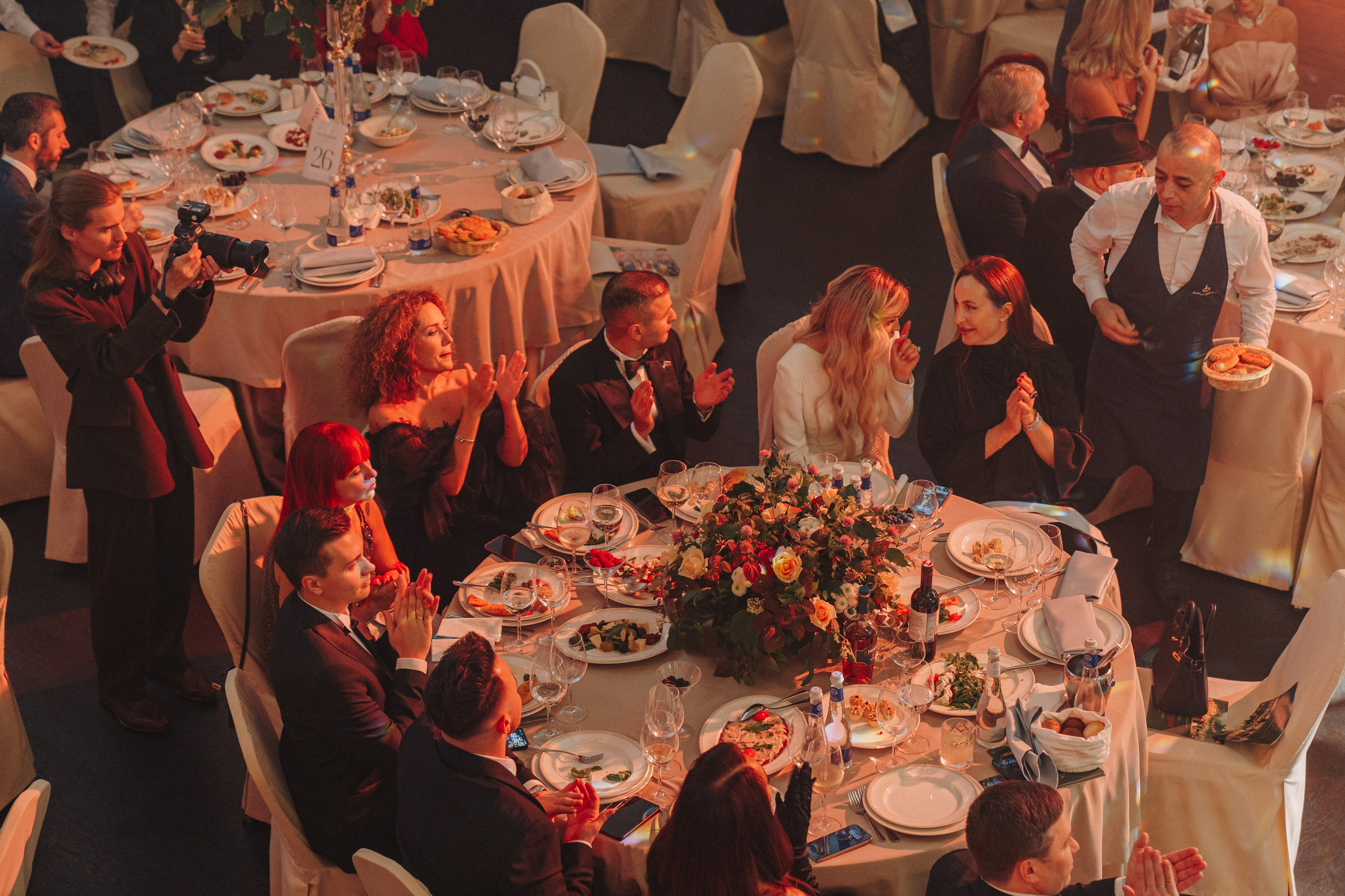 Бал на траве. Студия коммерческой фотографии в Москве и области