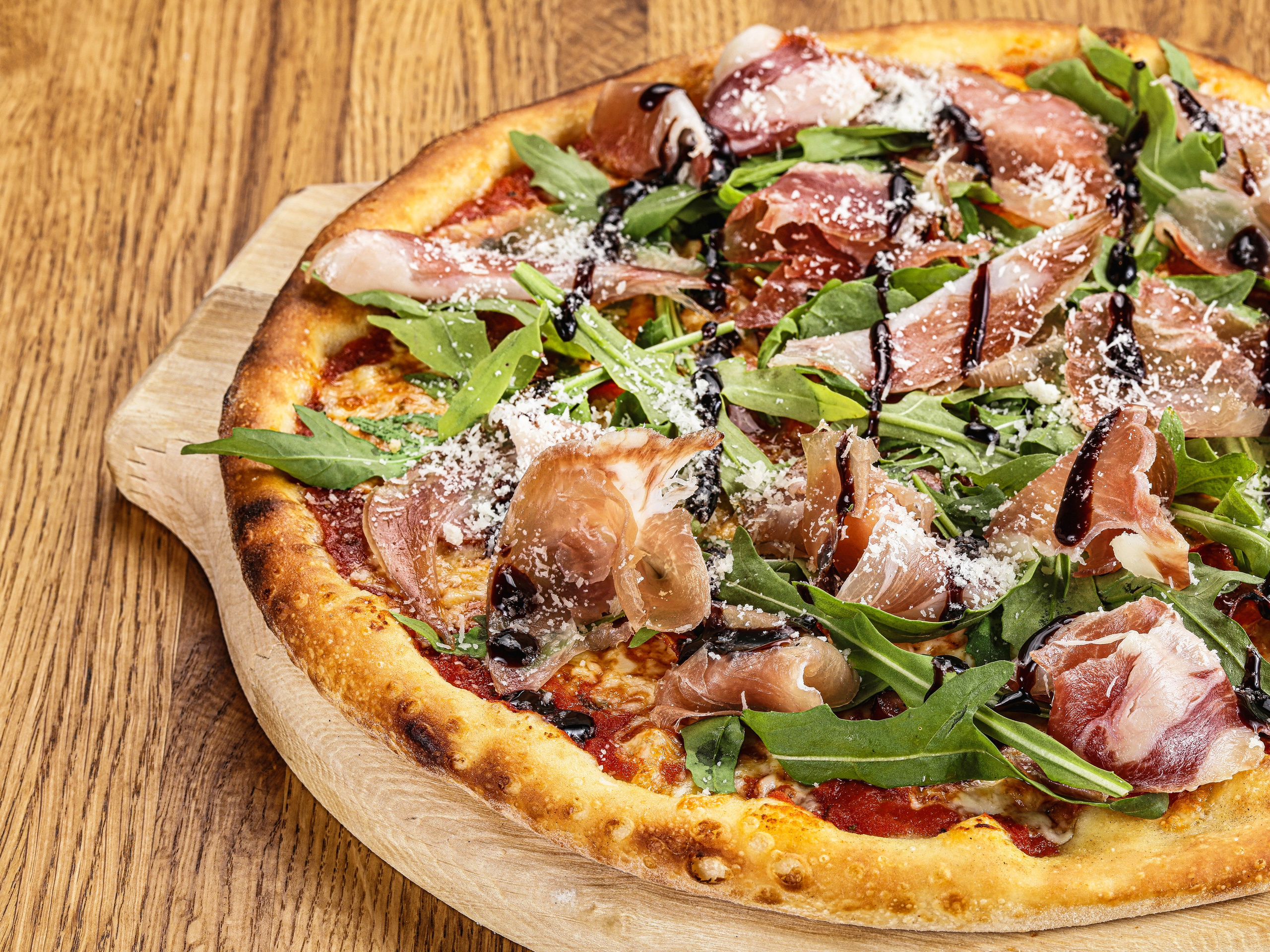 Фотосъемка пиццы. Заказ по тел.: +7 (906) 006-90-22. Фуд-фотограф Андрей Старостин — съемка еды в Москве. 9000 руб. в час