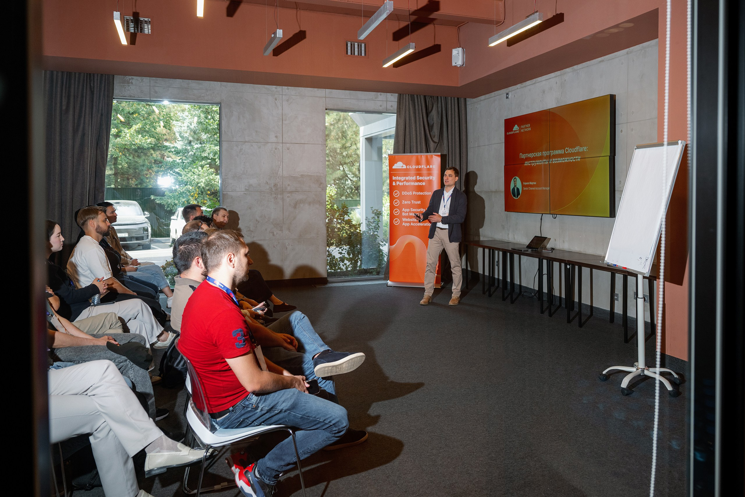 Конференция/Игра в тенис — BakoTech&Cloudfire. Фотограф в Алматы — Алексей Коньков | Репортаж, свадьбы, портреты