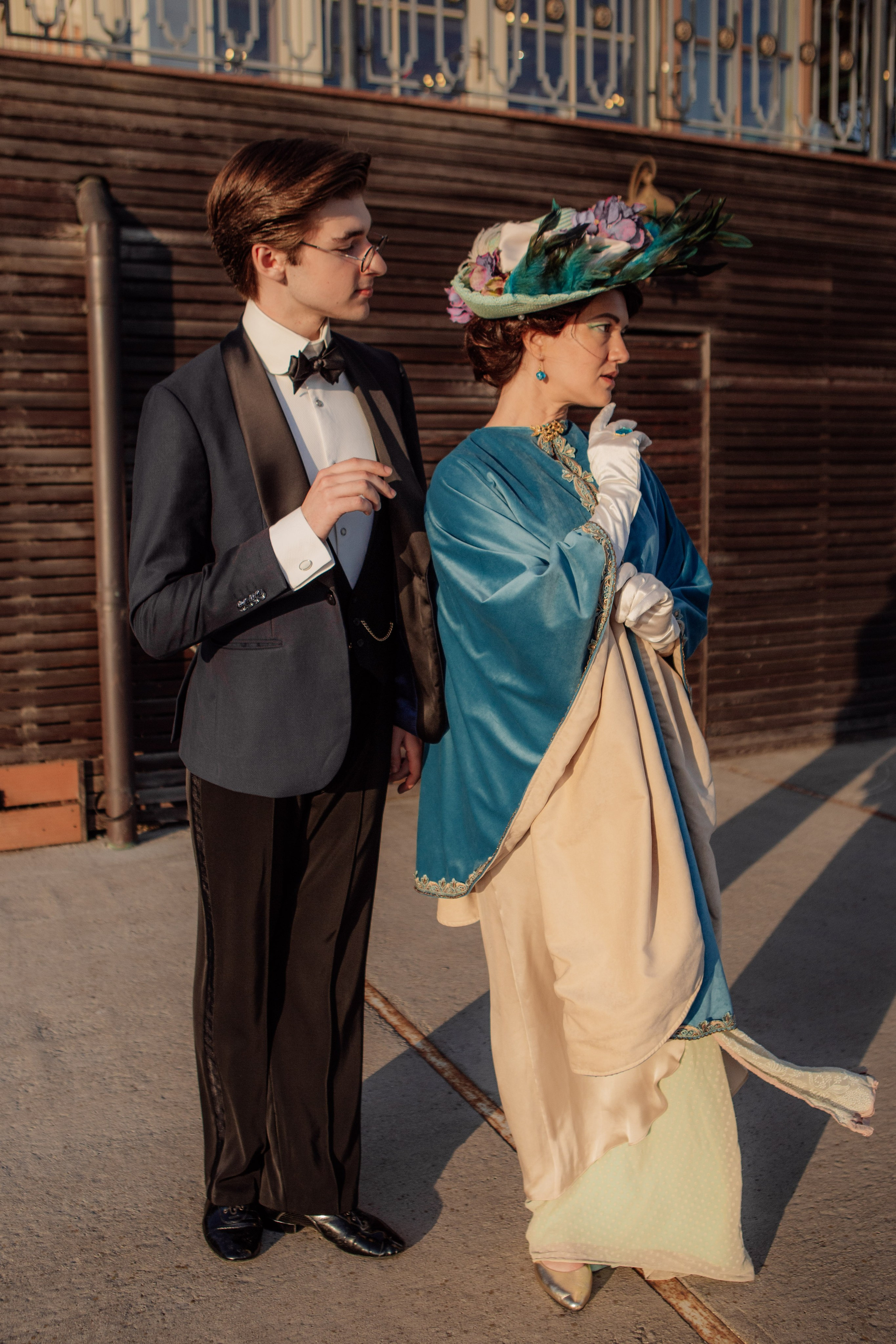 БАЛ. Репортажный фотограф Москва (детские праздники, квизы, концерты, дни рождения, свадьбы)