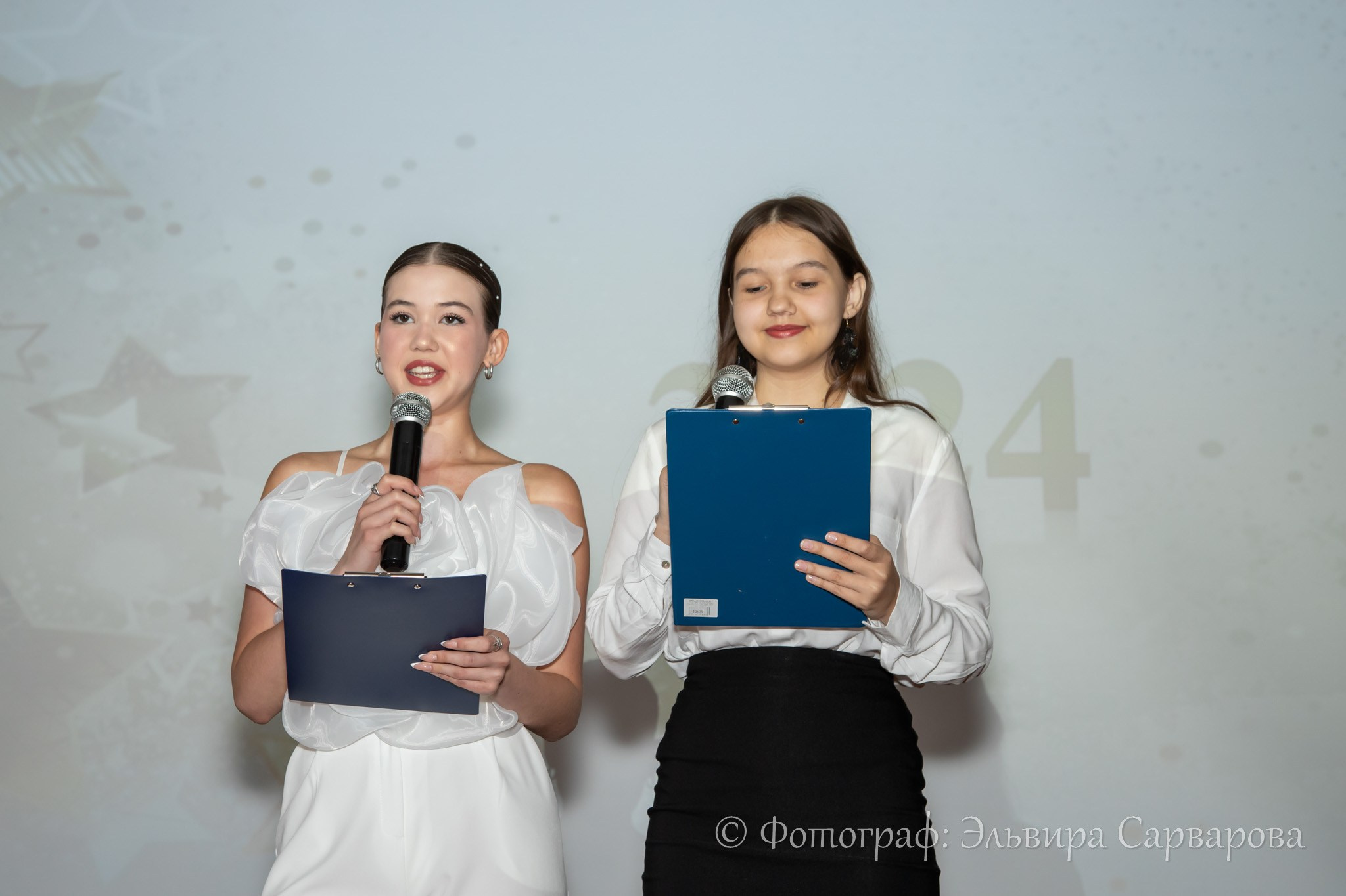 Вручение аттестатов 9 класс. Репортажный Фотограф