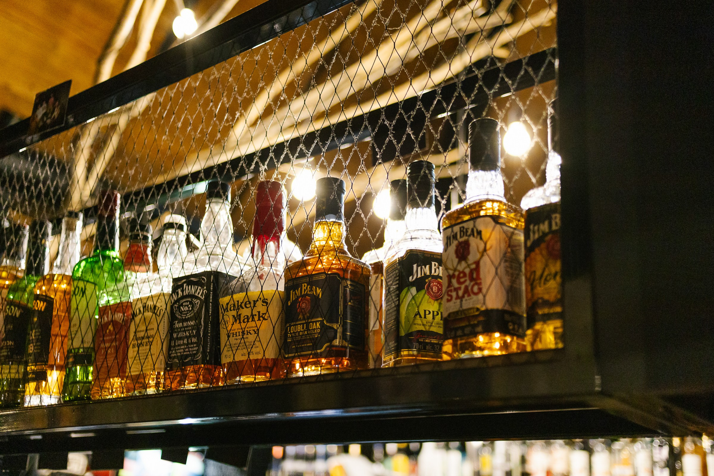 Свидание в баре. Свадебный фотограф Марьям Сайфулина г. Красноярск