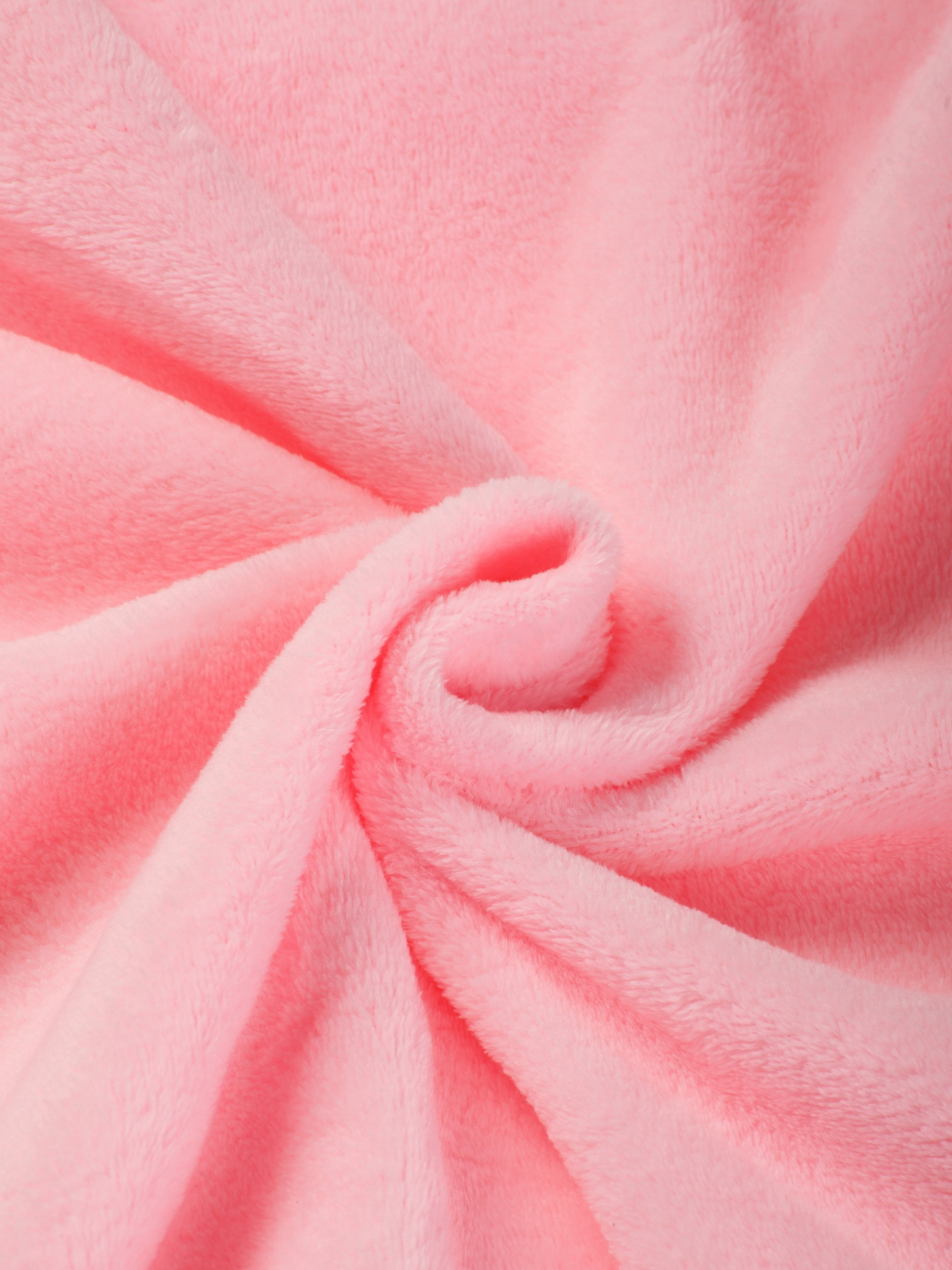 Одежда и изделия из ткани. Предметный фотограф Александр Трузян