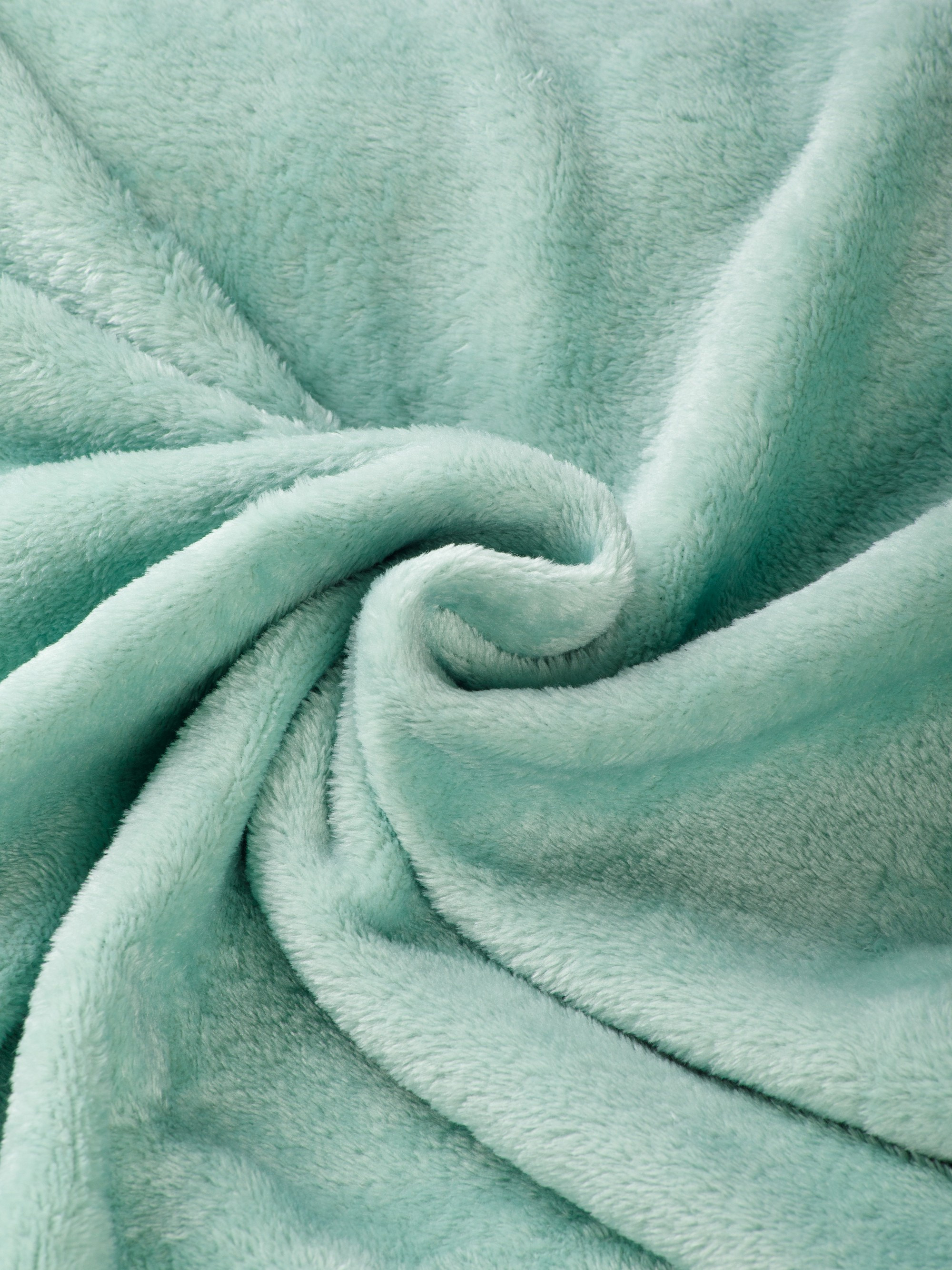 Одежда и изделия из ткани. Предметный фотограф Александр Трузян