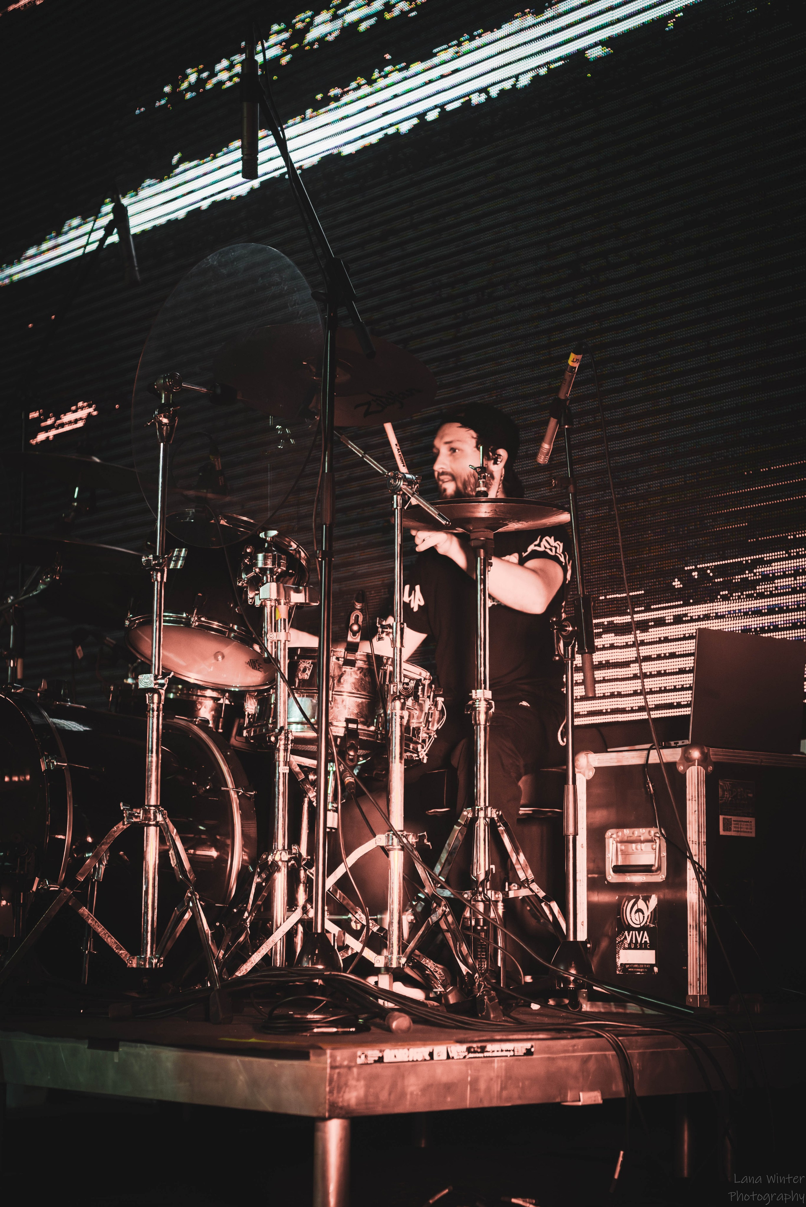 7000$ (29 июня 2025 года, Москва, клуб Урбан). Фотограф Светлана Блинова, Москва и Московская область