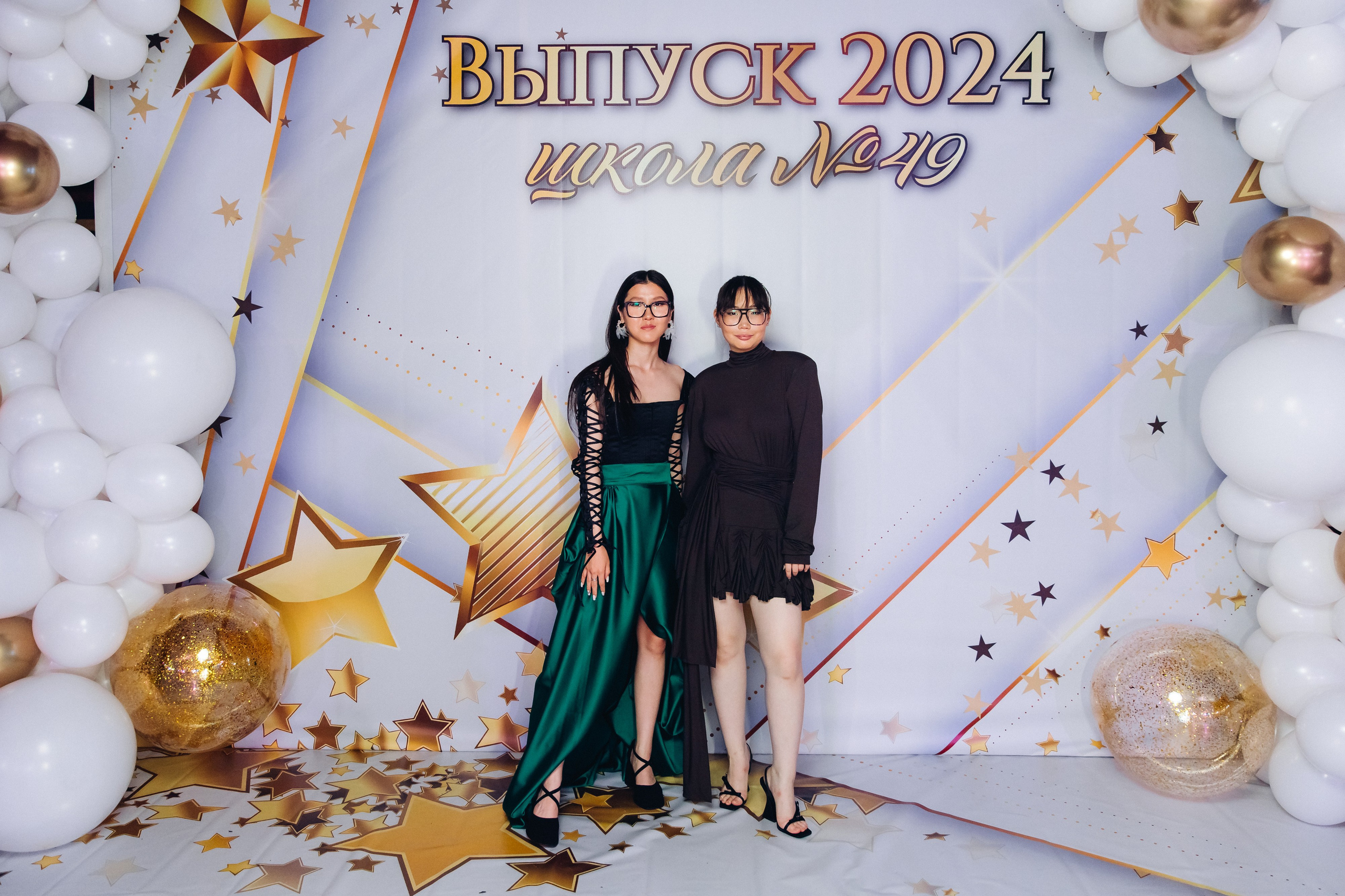 Выпускной вечер. 49 школа. Баран на корове. Свадебный и семейный фотограф в Улан-Удэ