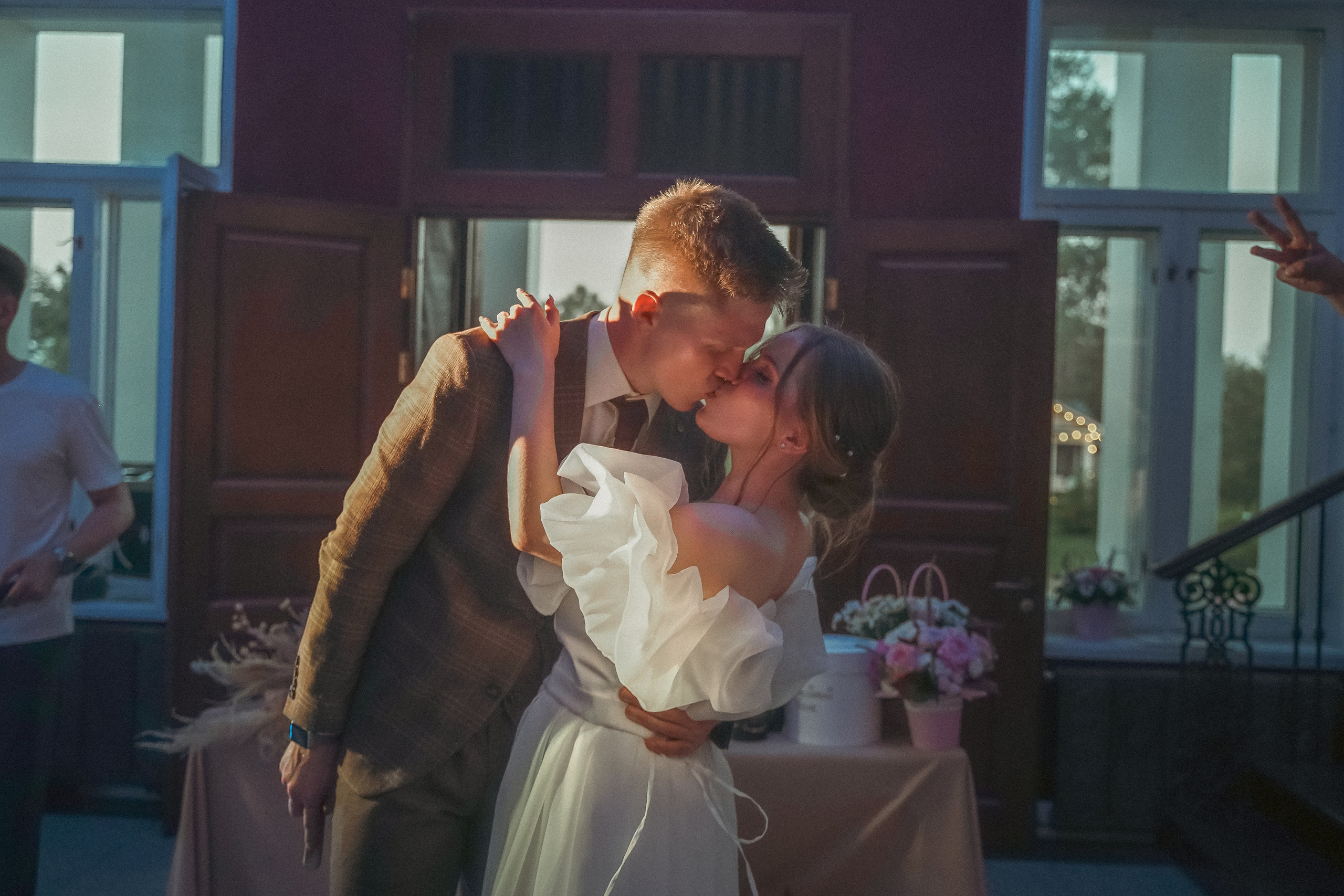 Свадьба на даче Менергейма. Professional photoartist in St. Petersburg (wedding, reportage, portrait, model book, love story) Alexander Shvedov