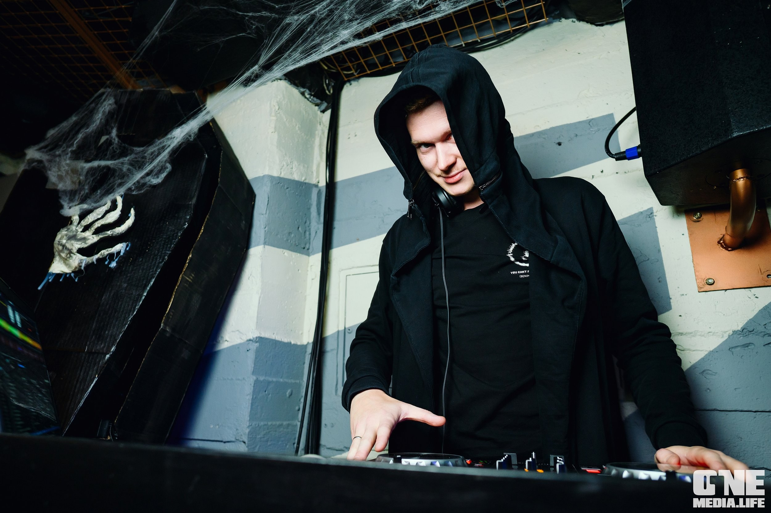 Фоторепортаж из бара Dreadnought. One Media Life: фоторепортажи, фотоотчеты с мероприятий и заведений