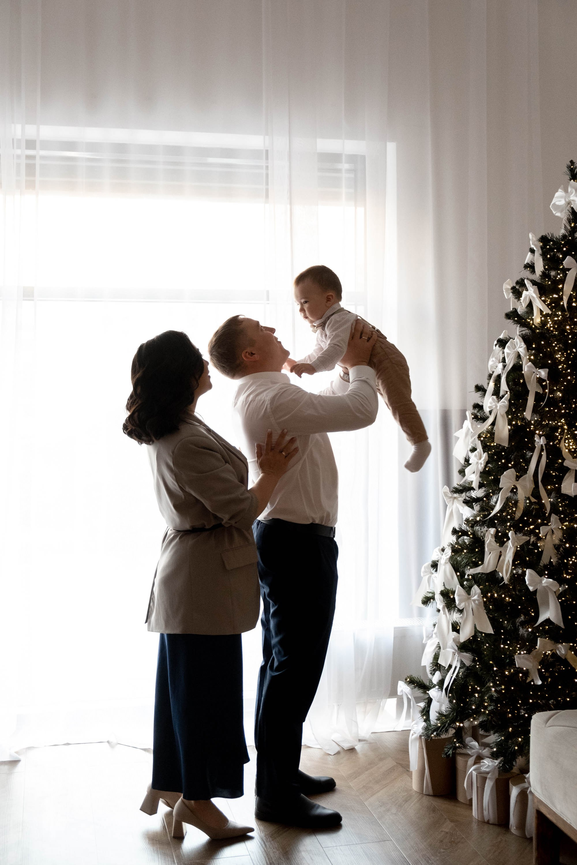 Джамиля, Юра и малыш Андрюша: Новогодняя. Свадебный и семейный фотограф в Тюмени Екатерина Дубровина