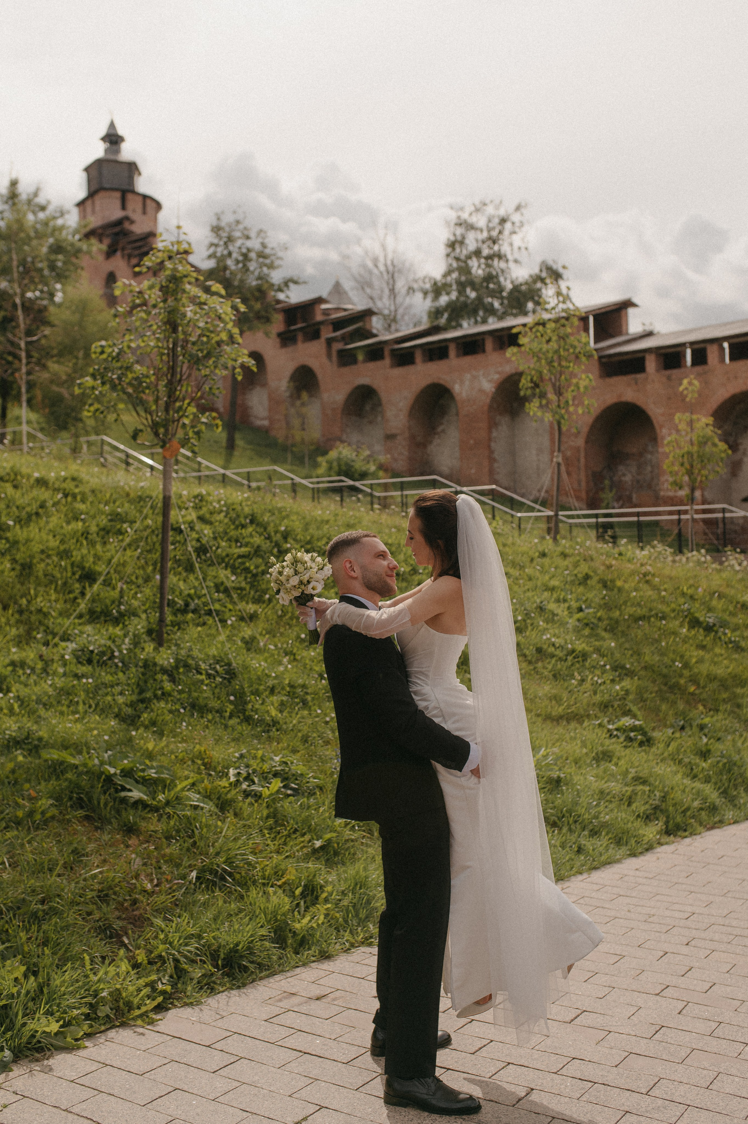 03.08.2024. RETOUCH-HOUSE