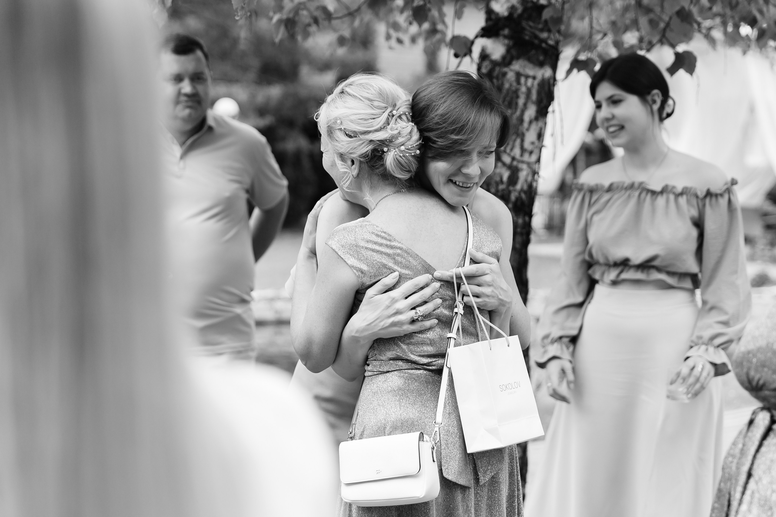 04.08.2024. RETOUCH-HOUSE