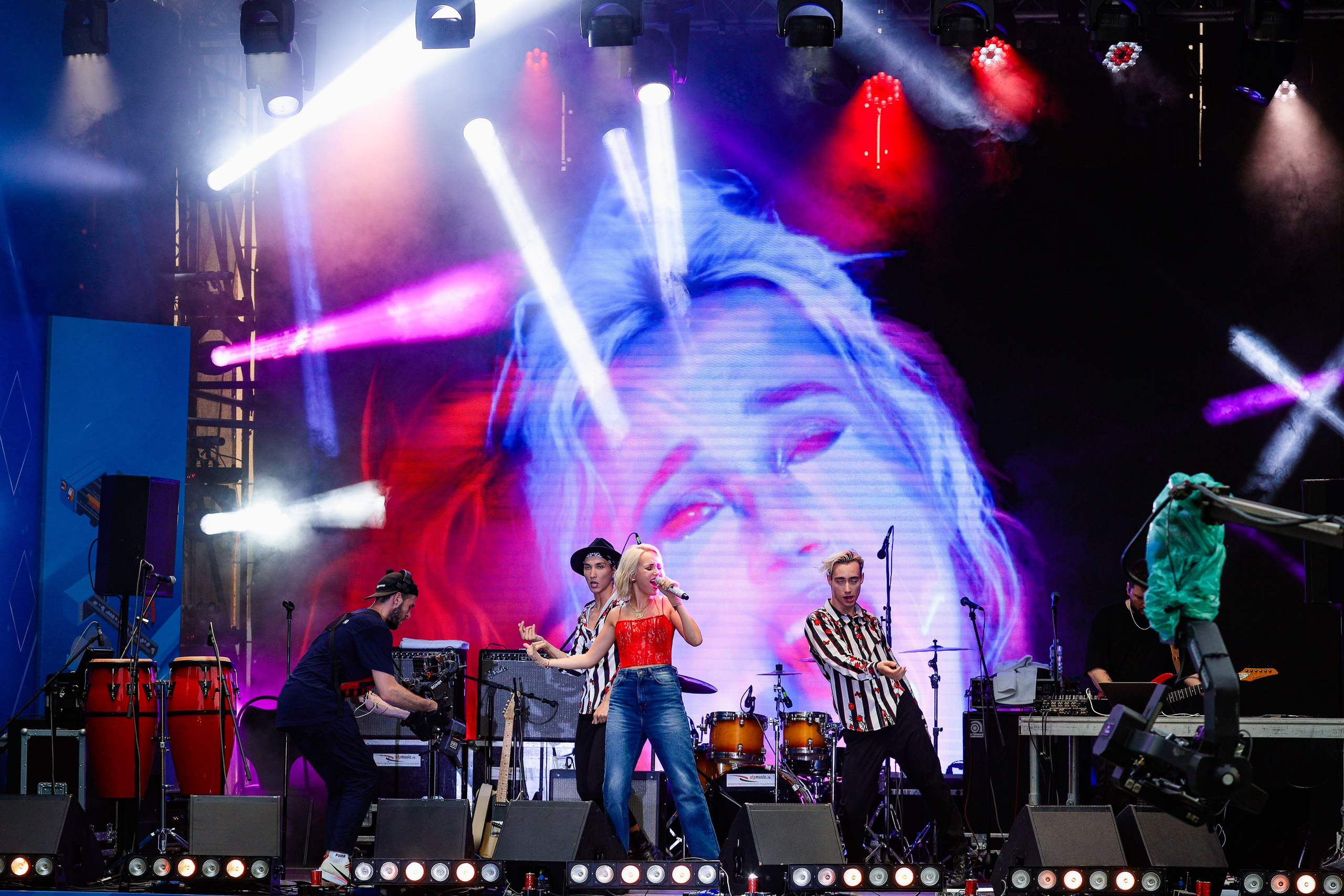 Backstage Чиж и Клава Кока. Фотограф Юрий Клим | Москва