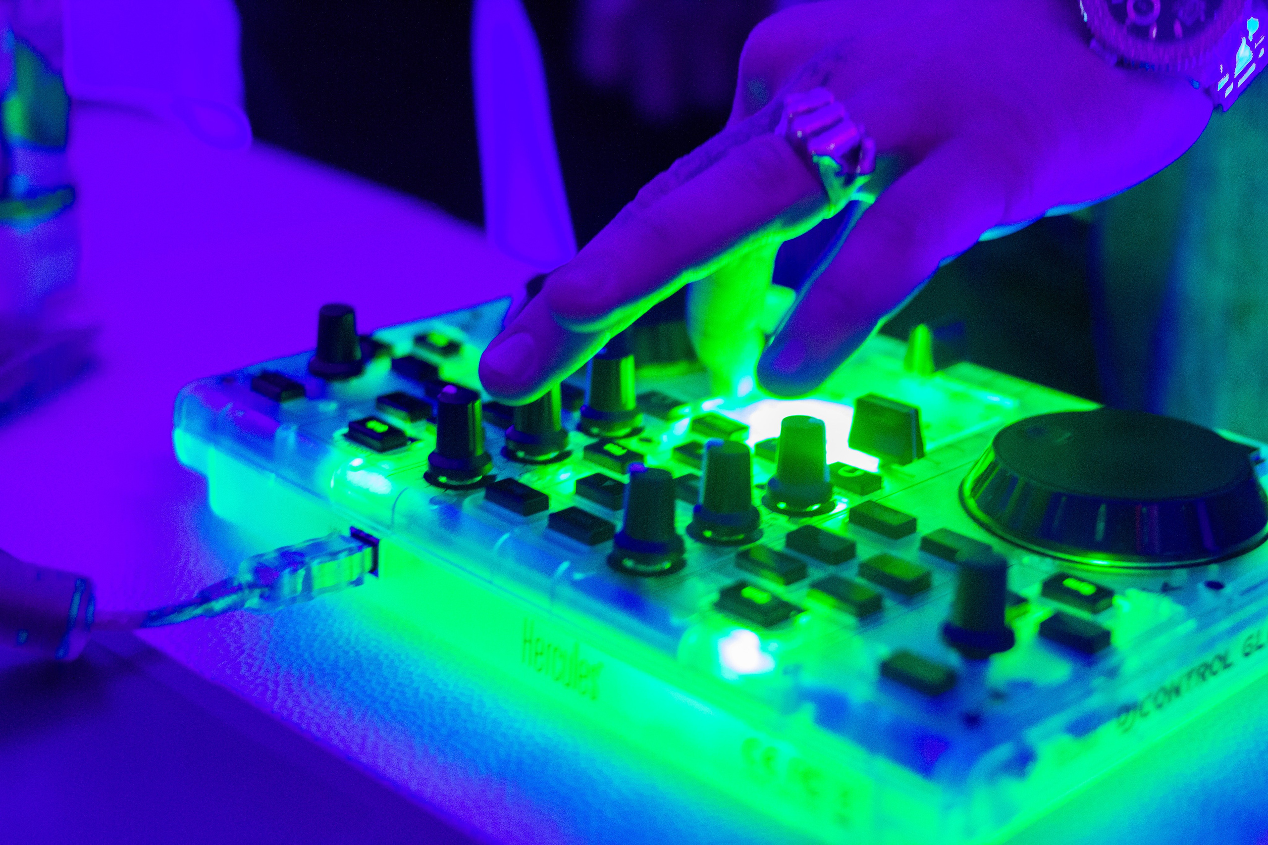 Профориентационный вечер профиля «Цифровое искусство» в Екатеринбургской академии современного искусства 2024