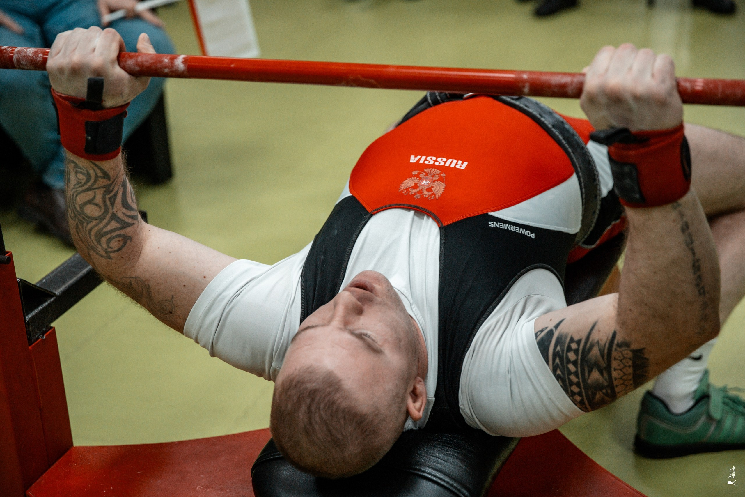 Турнир по жиму лёжа. Портретный фотограф Денис Милютин