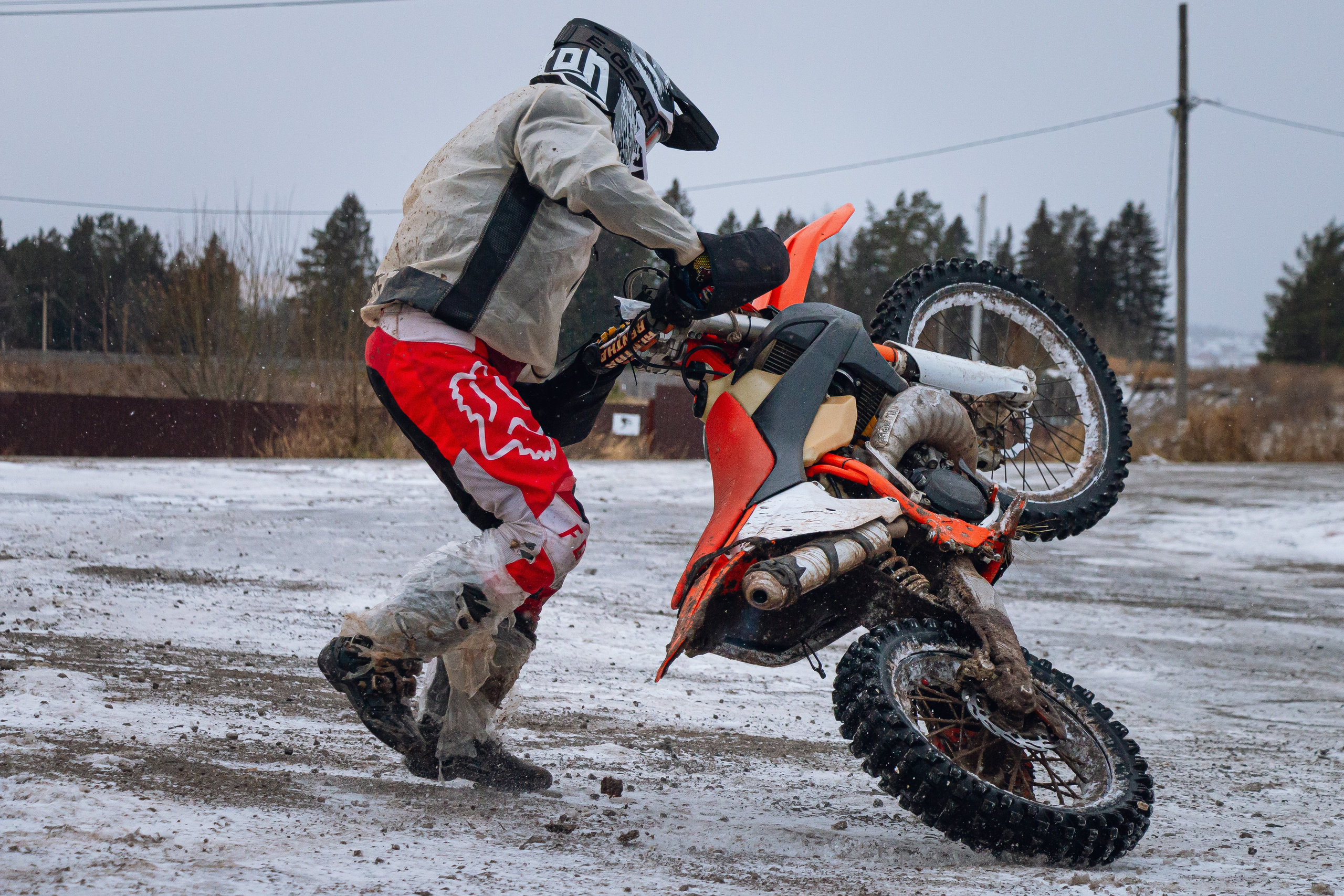Эндуро-осень. Олег Романов. Мастер фото по спорту
