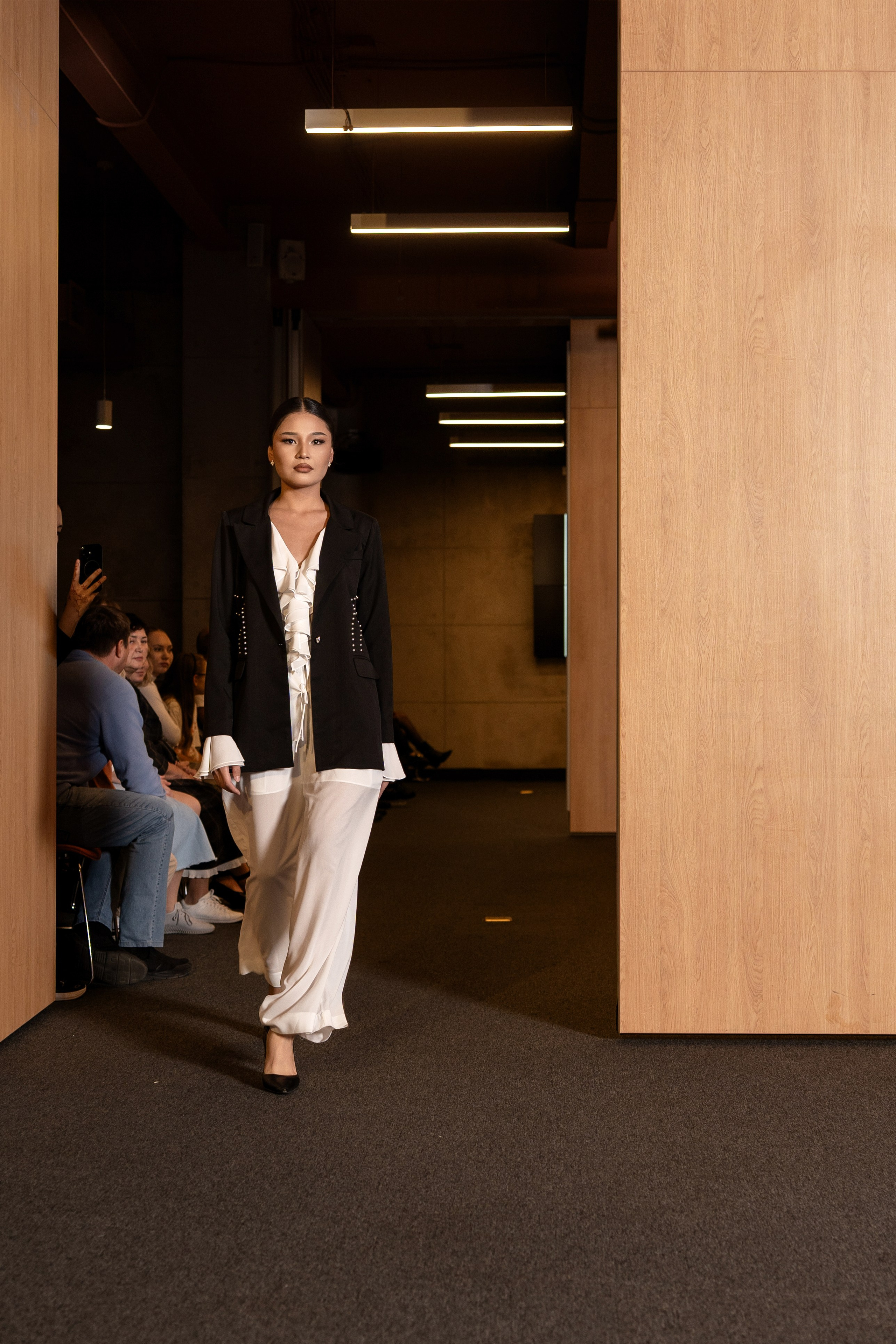 Brand Quanysh Collection. Сайт Алматинского НЮ АРТ, будуар и фэшн фотографа Дениса Карпенко