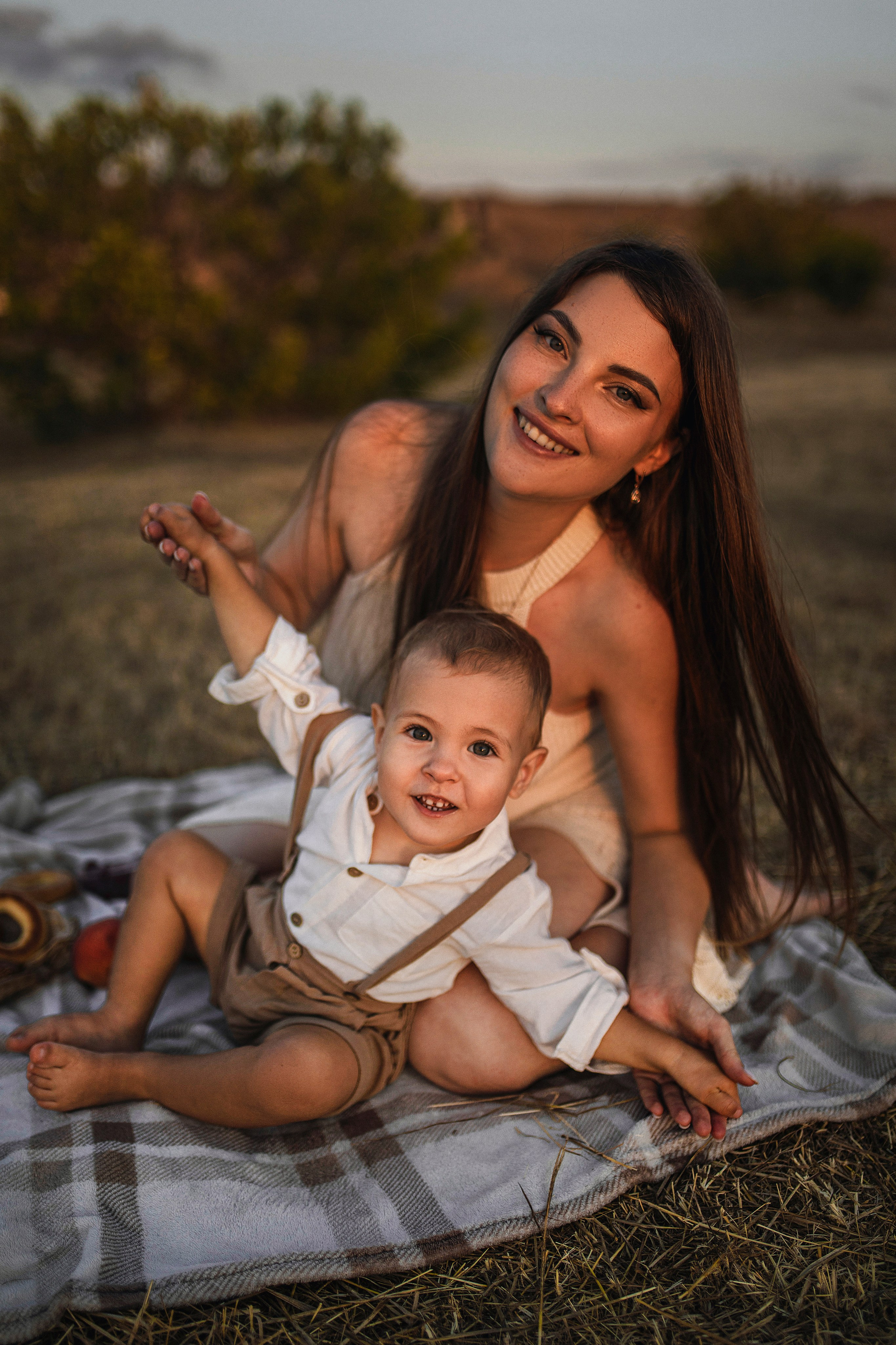 | МАМА И СЫН |