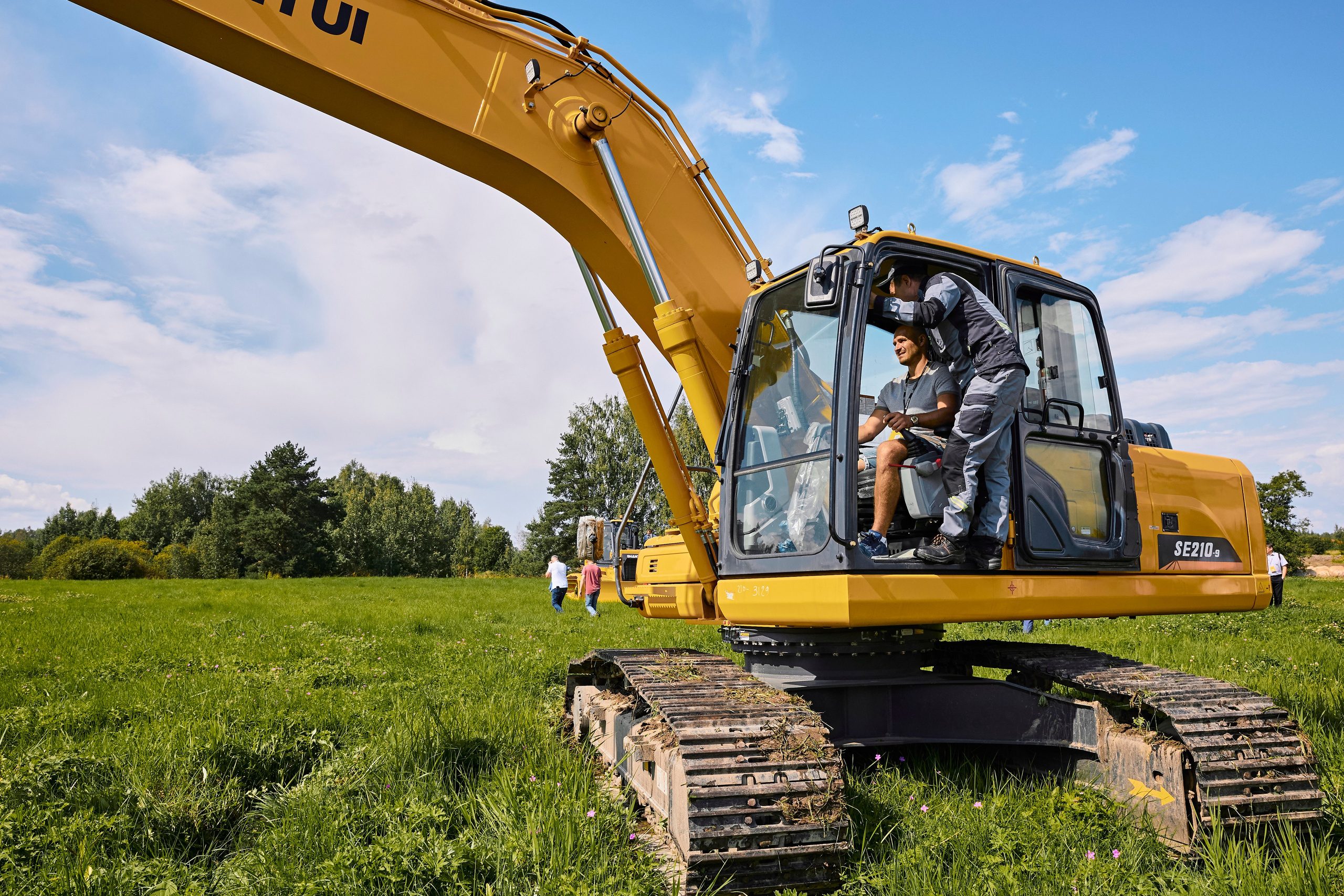 Презентация спец. техники Shantui. Фотограф Александра Иванова