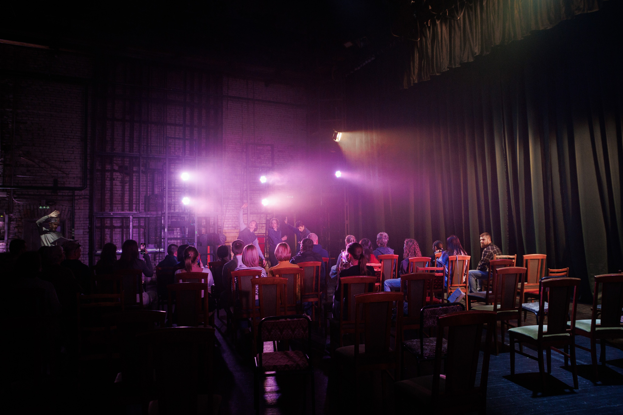 Песнь трех миров. Фотограф городских и семейных событий Артем Карпухин