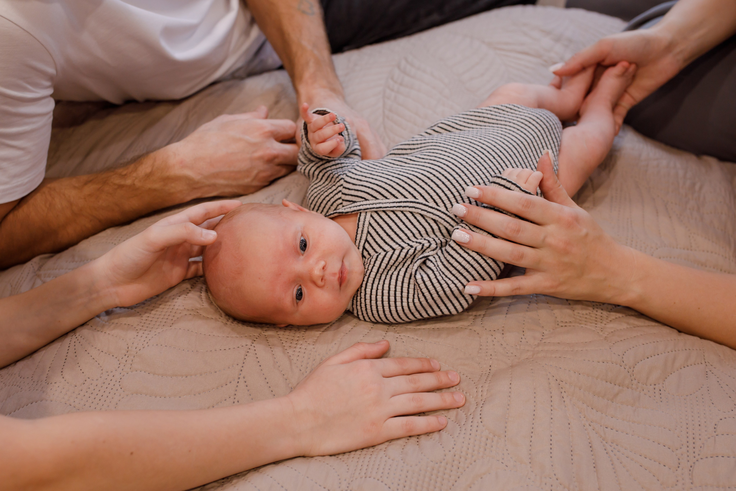 Фотосессия newborn (семейные кадры). Фотограф новорожденных Ростов-на-Дону