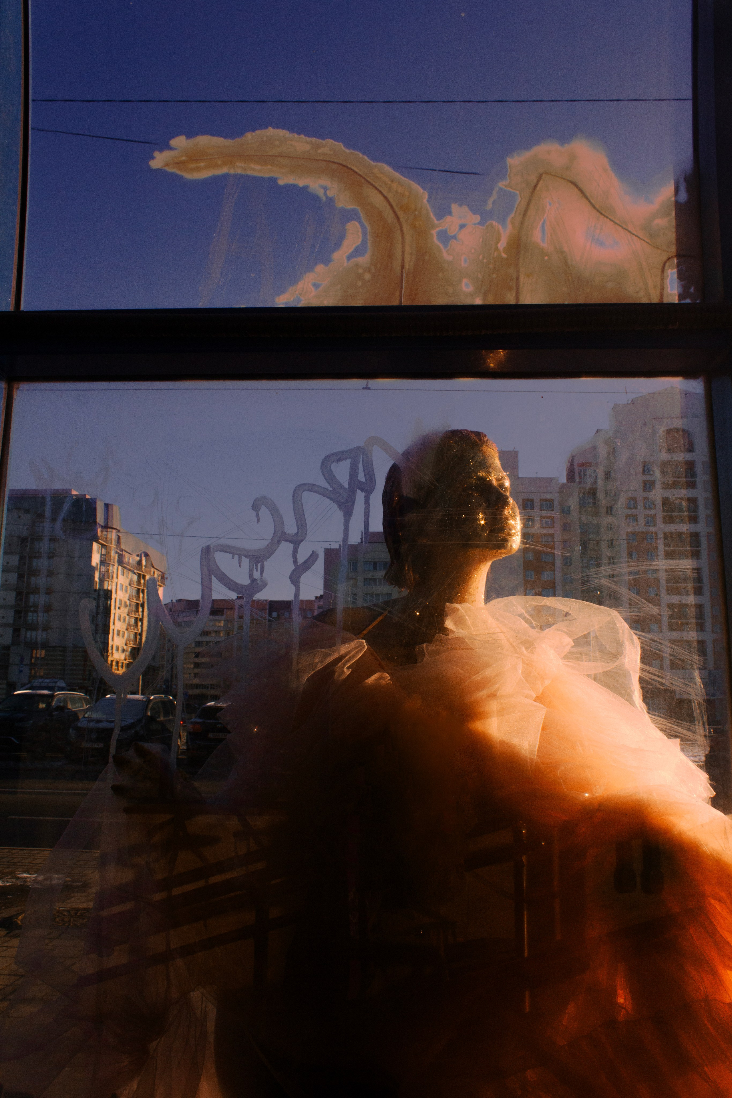 Девочка золотая