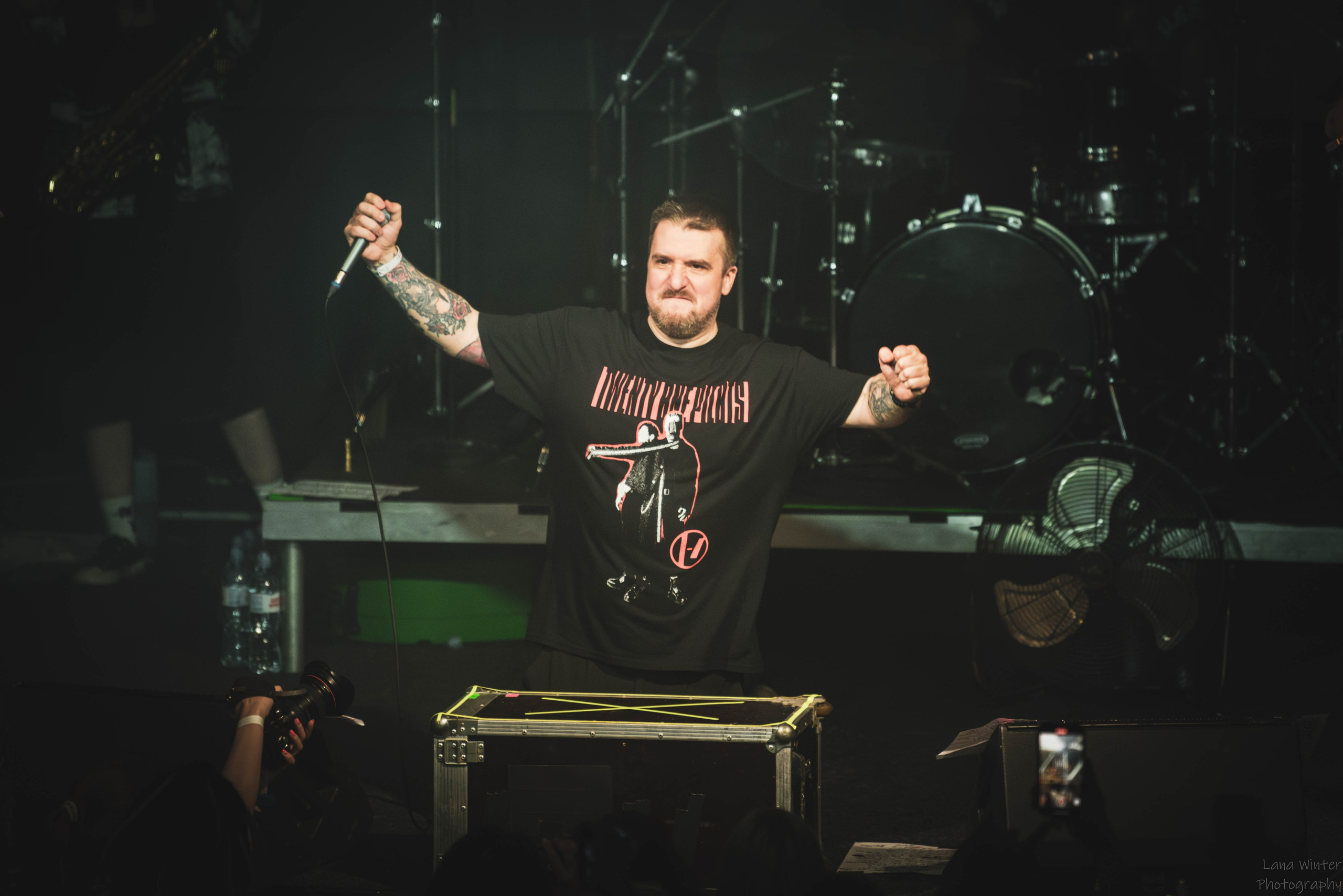 7000$ (29 июня 2025 года, Москва, клуб Урбан). Фотограф Светлана Блинова, Москва и Московская область