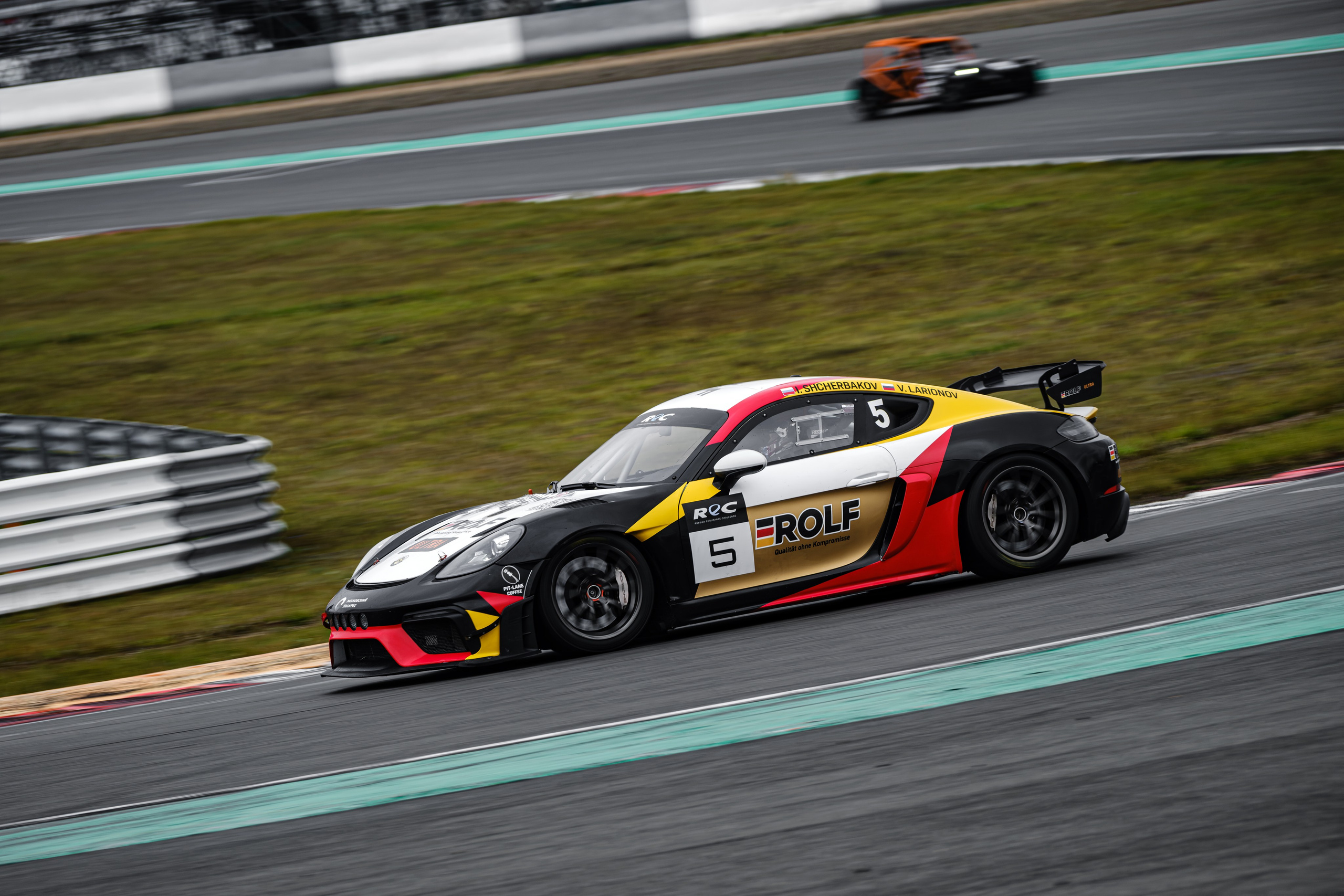 Российская серия гонок на выносливость. Авто и мотоспорт — фотограф Антон Медведев iCoguar