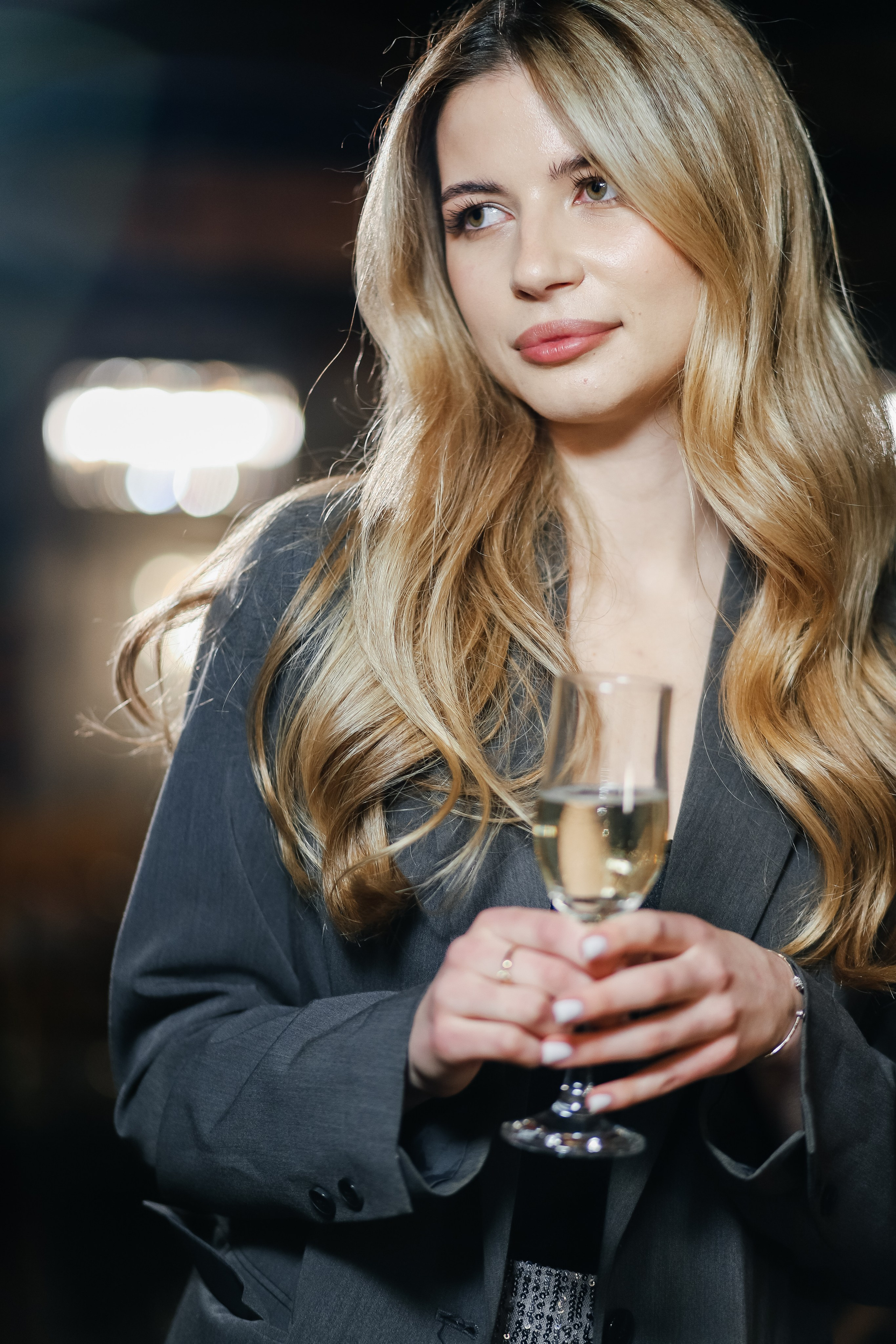 25.Диана и гости