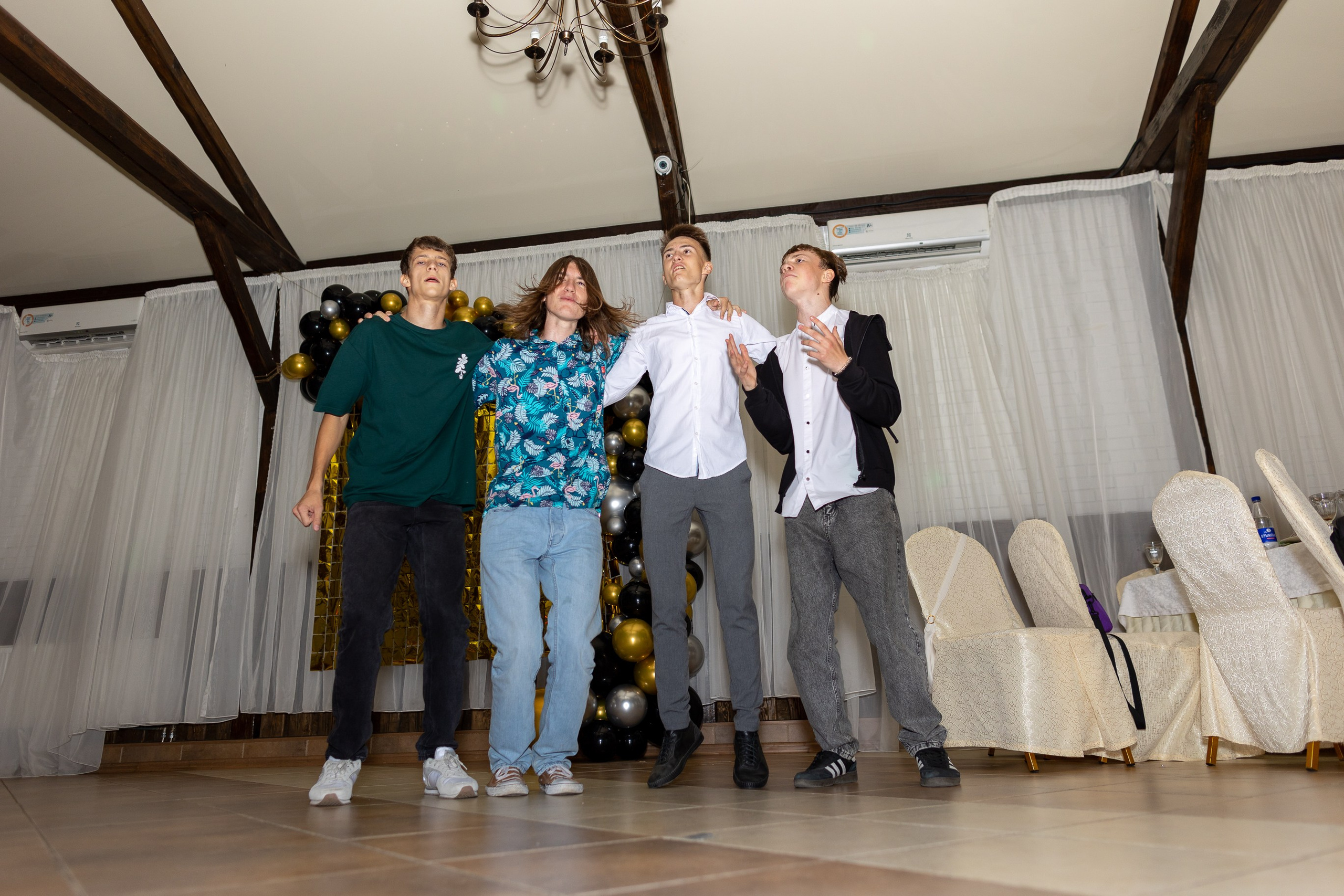 Выпускной, банкетный зал «Ветловье» | Фото. Фото и видеосъемка любых мероприятий в городе Краснодаре и Краснодарском крае. Щеколдин Антон