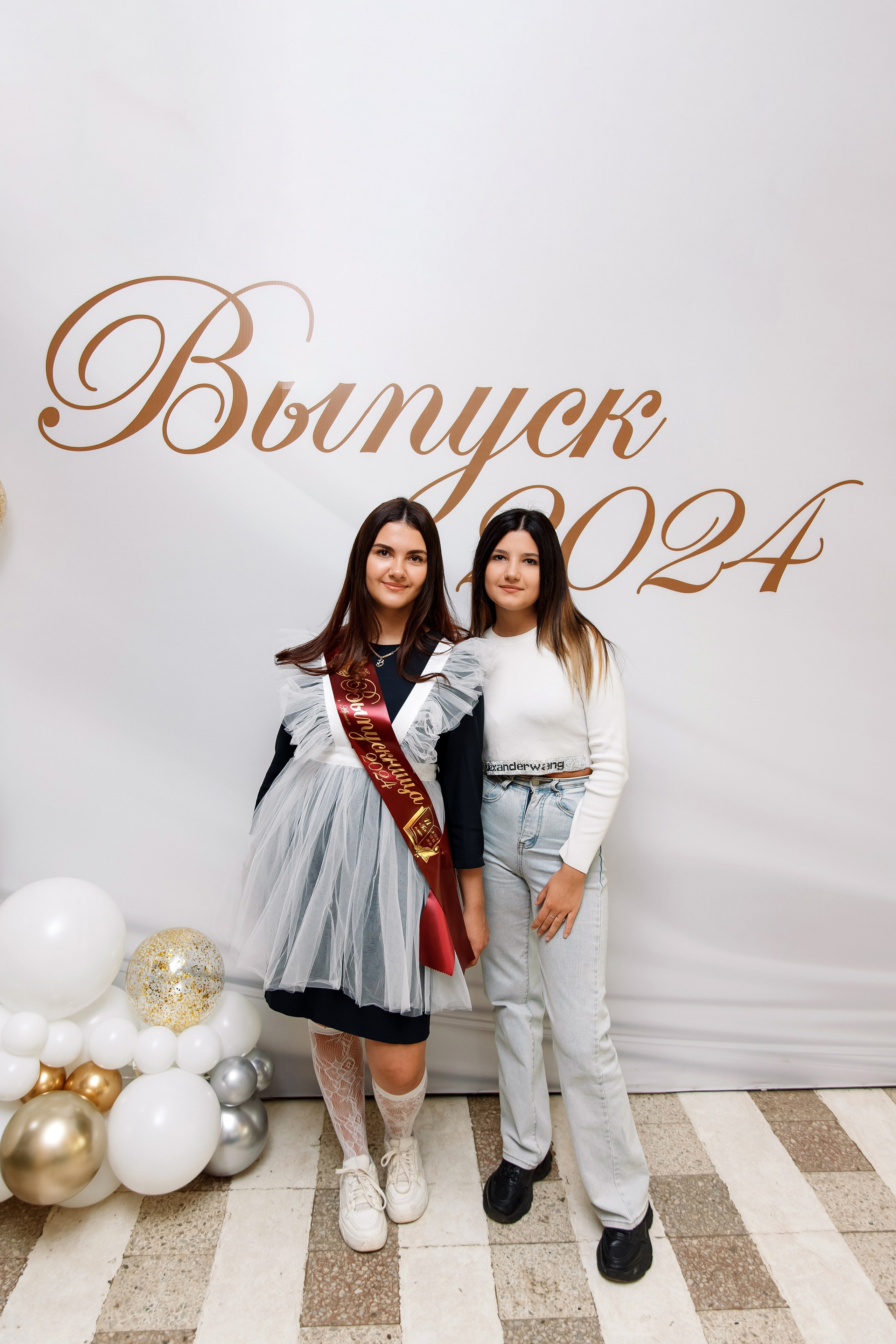 11 класс Последний звонок. Фотограф Любовь Корниенко, Примоский край