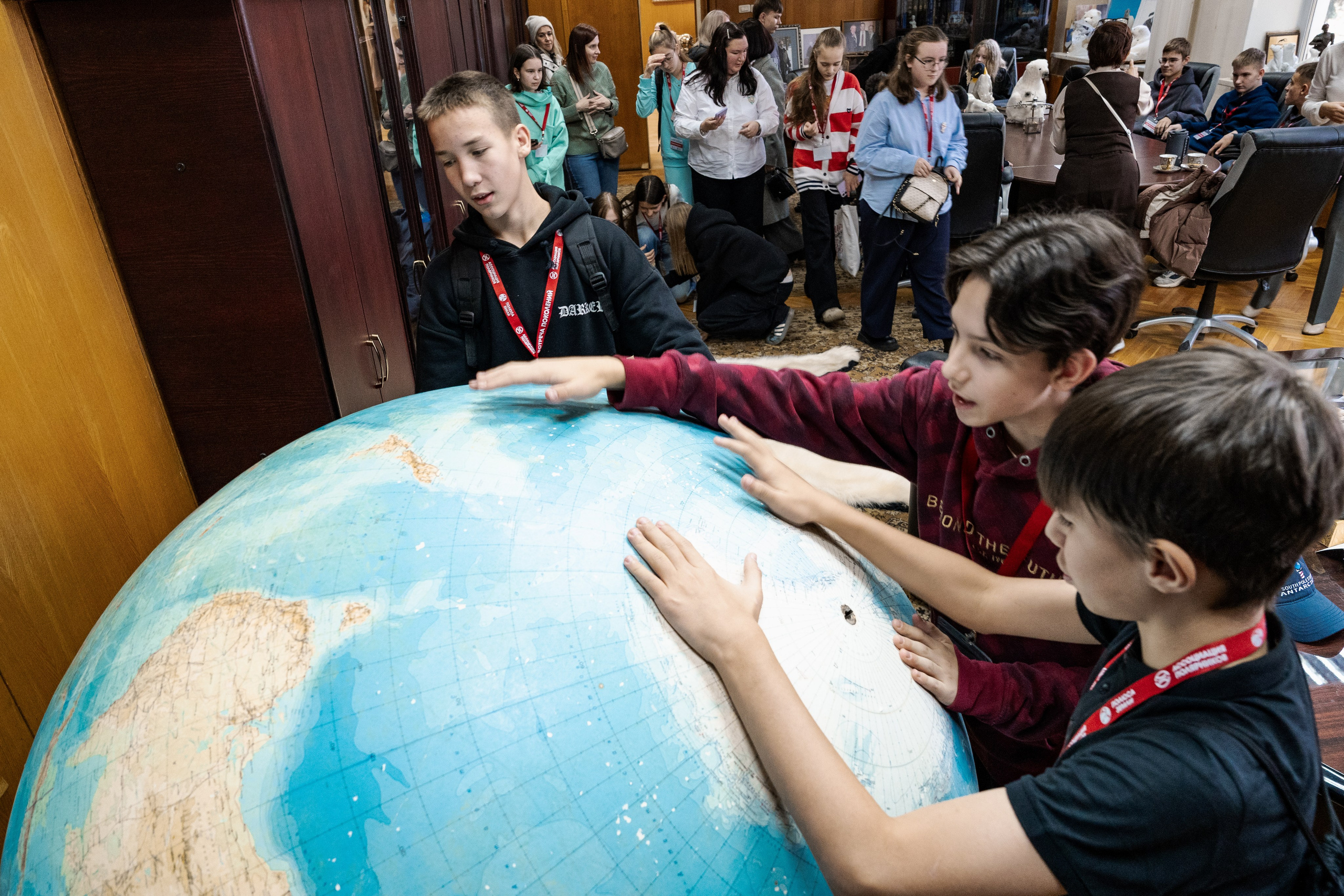 Просветительский проект Ассоциации Полярников «Встреча поколений». Фотограф Владимир Бакарюк