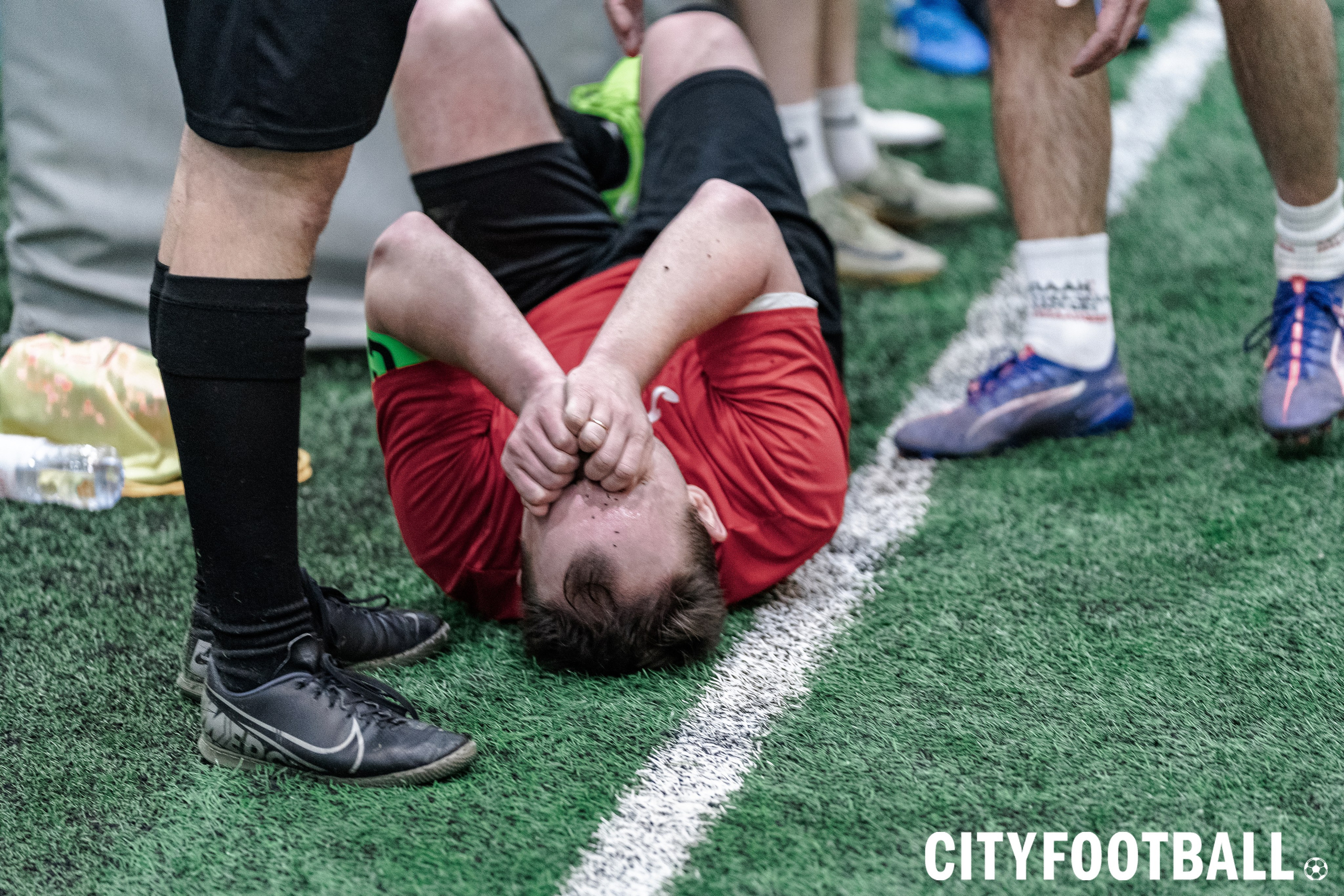 Турнирные игры взрослой лиги CityFootball Солнцево. Фотограф Владимир Бакарюк