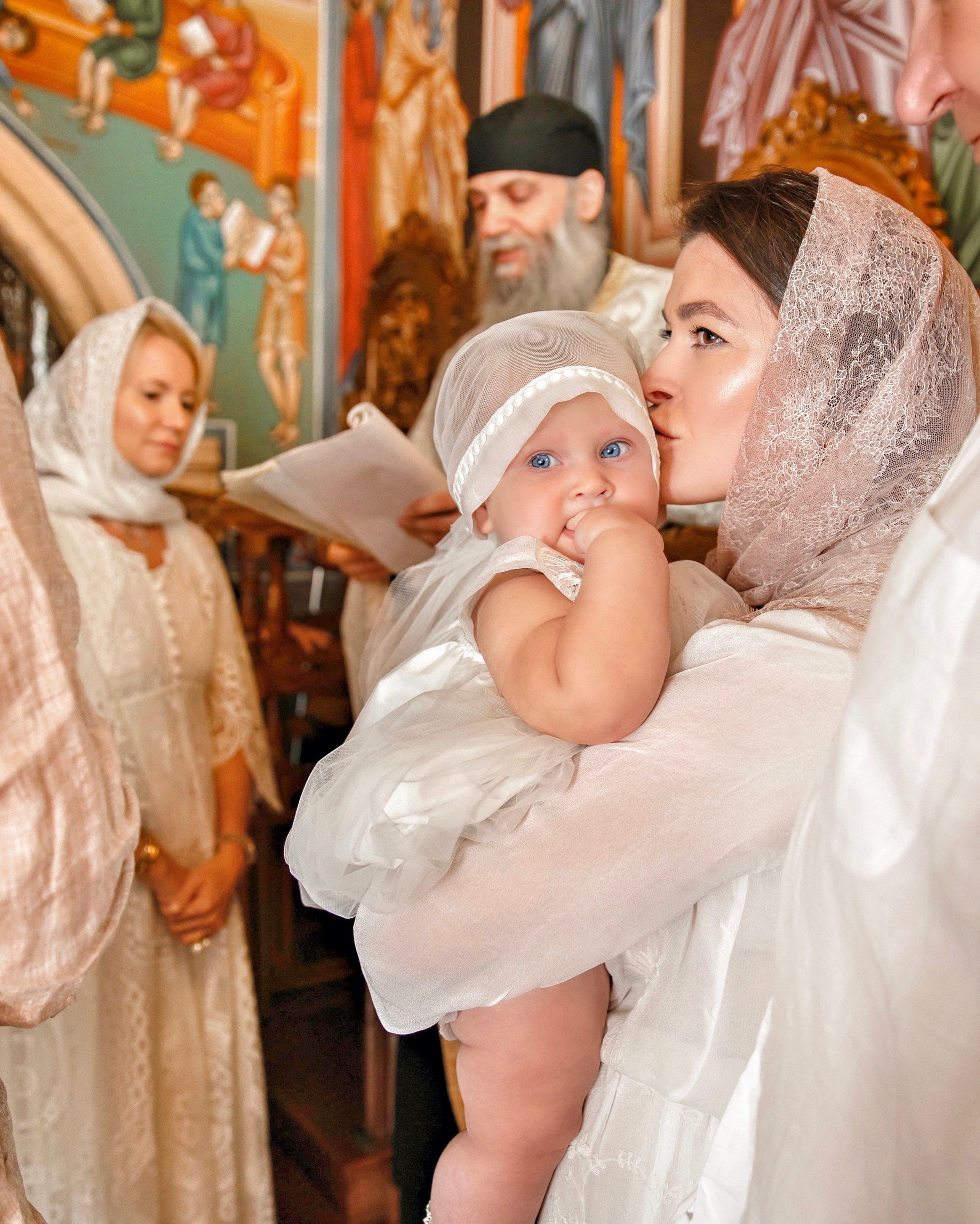Таинство крещения. NatalieDmi — фотосессия беременности, семейный фотограф, портрет