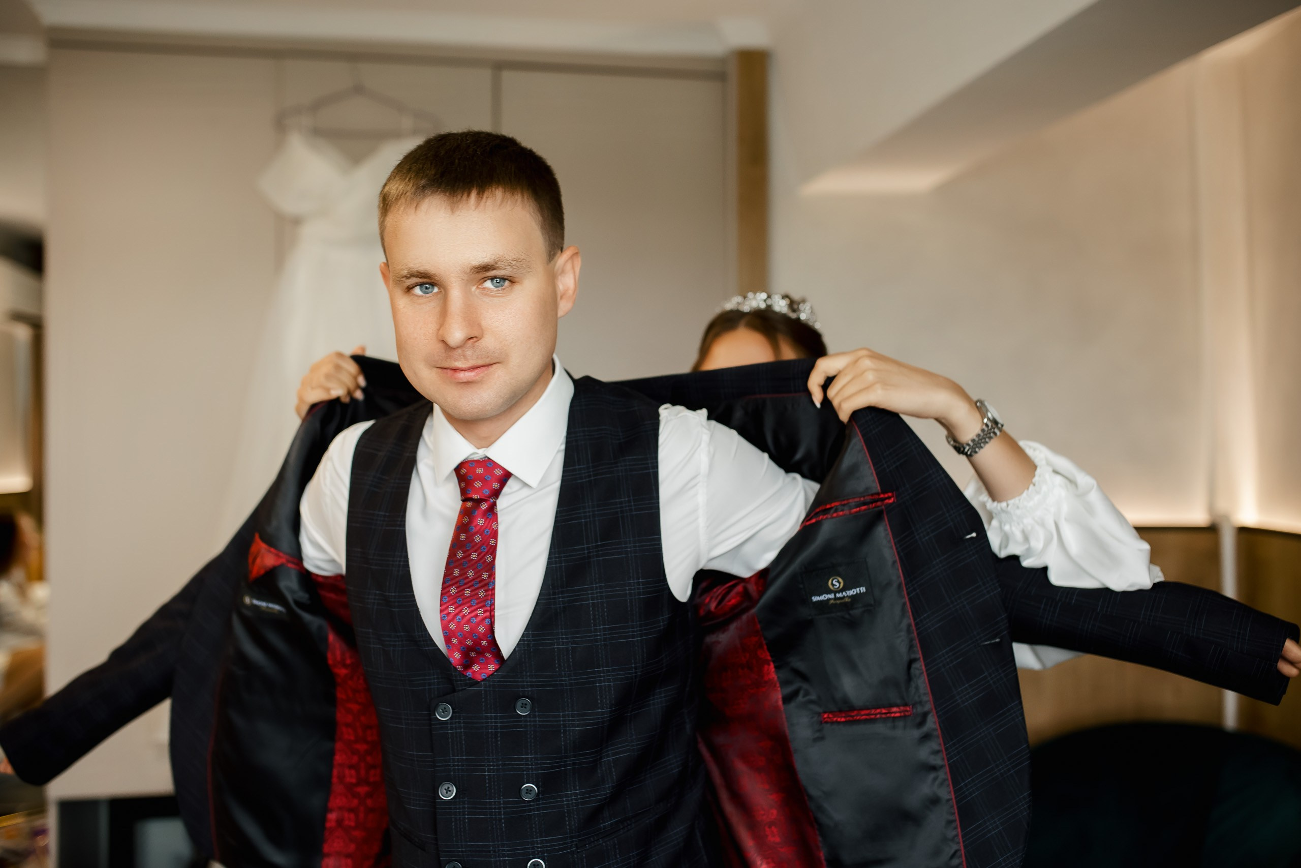 Евгений и Юлия. Совместные сборы. Интурист. Выездная. Фото с Китами. Свадебный фотограф в Хабаровске