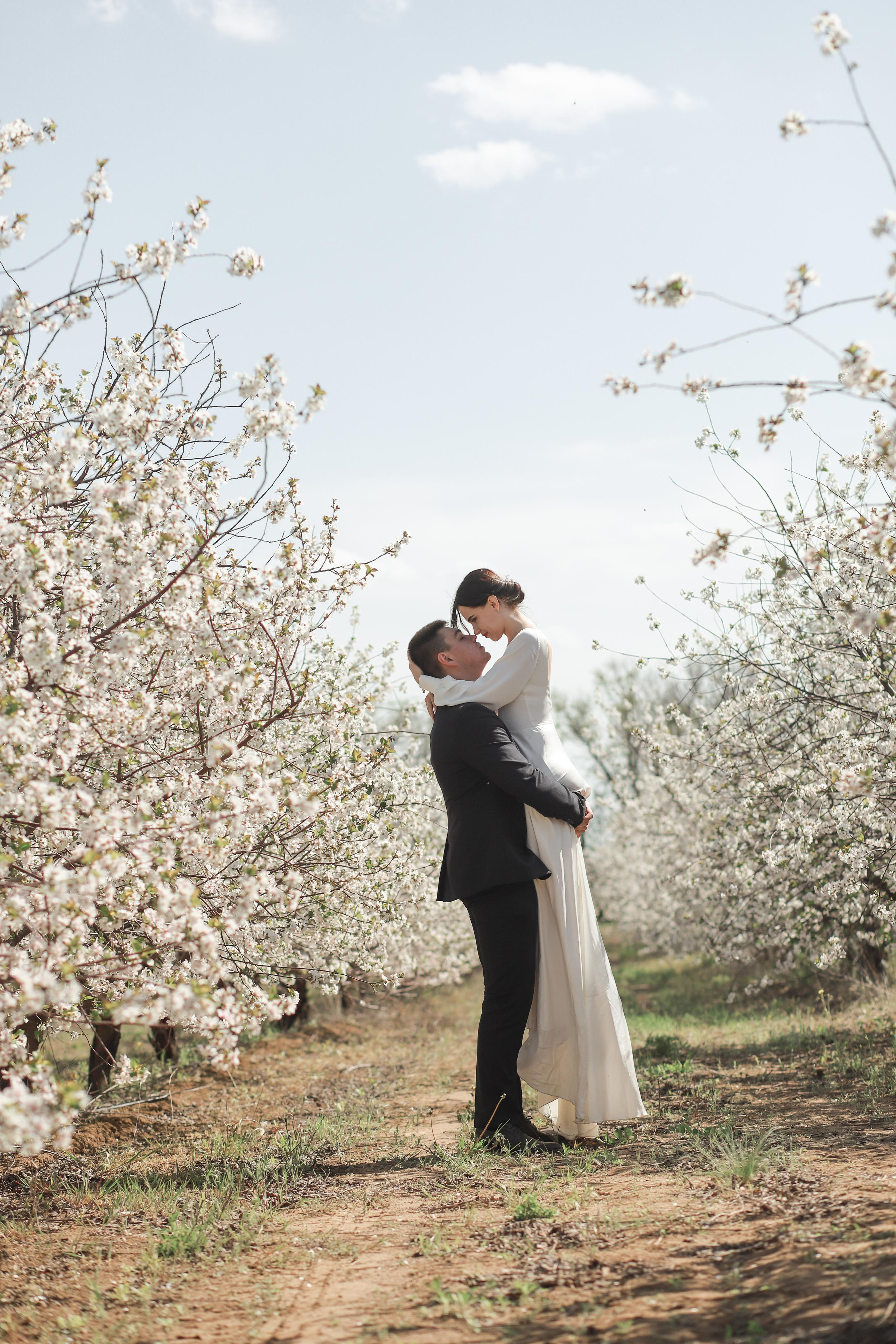 Фотопроекты «САДЫ В ЦВЕТУ». Свадебный фотограф Волгоград, Волжский
