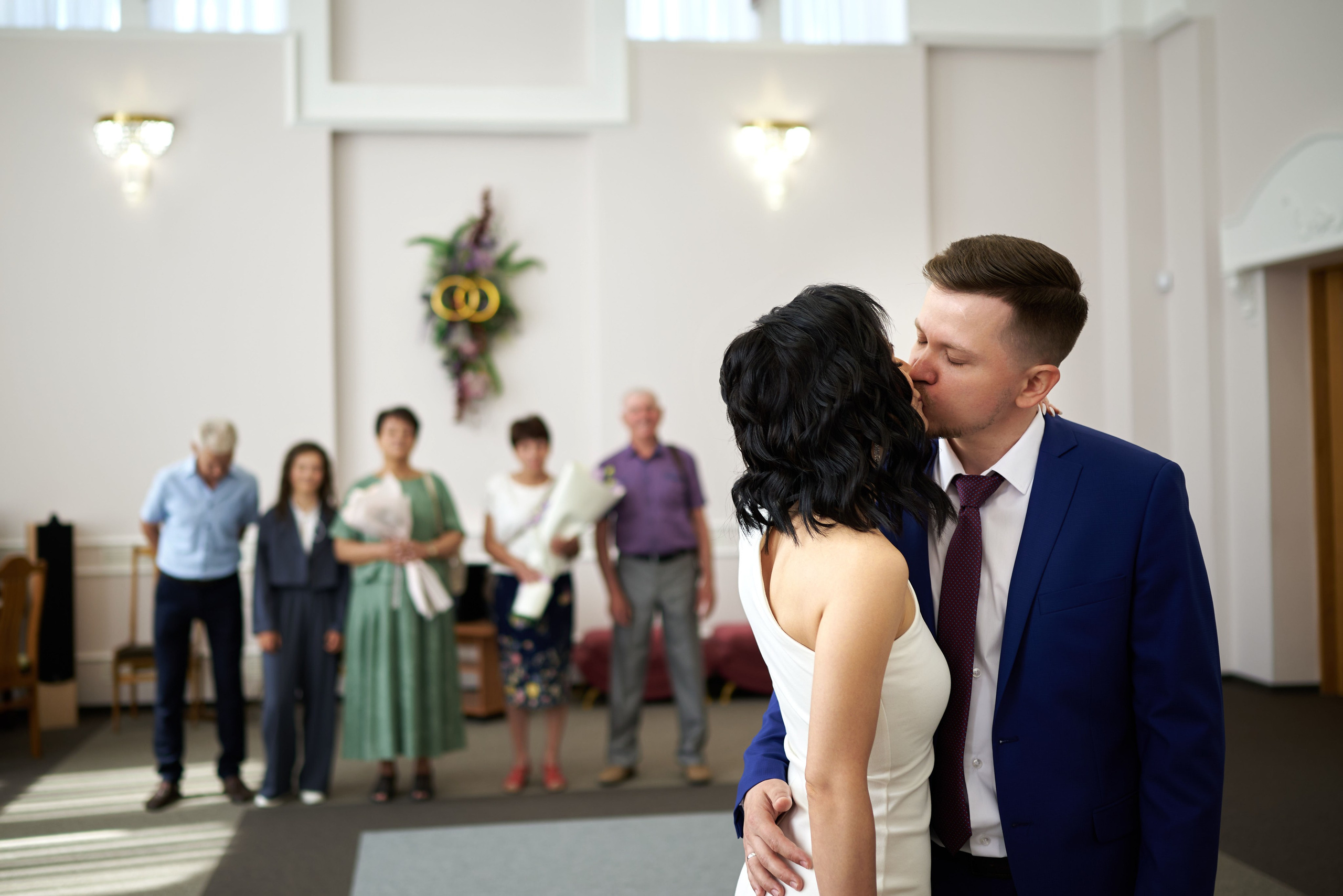 Фотограф на свадьбу в Старом Осколе, фотосессия свадьбы. Профессиональный фотограф Старый Оскол, Губкин — свадьба, венчание, крещение, юбилей и день рождения