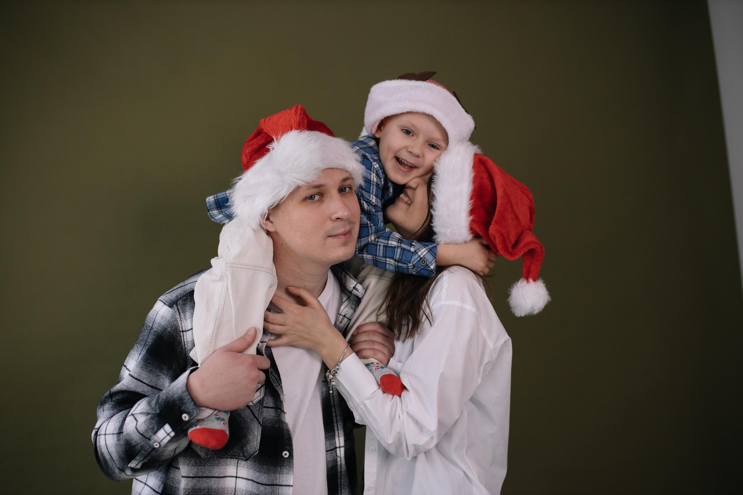 Алексей, Юлия и Петр. Кристина Киссер |Фотограф | сняла ⩾ 2000 съёмок | главная по атмосфере