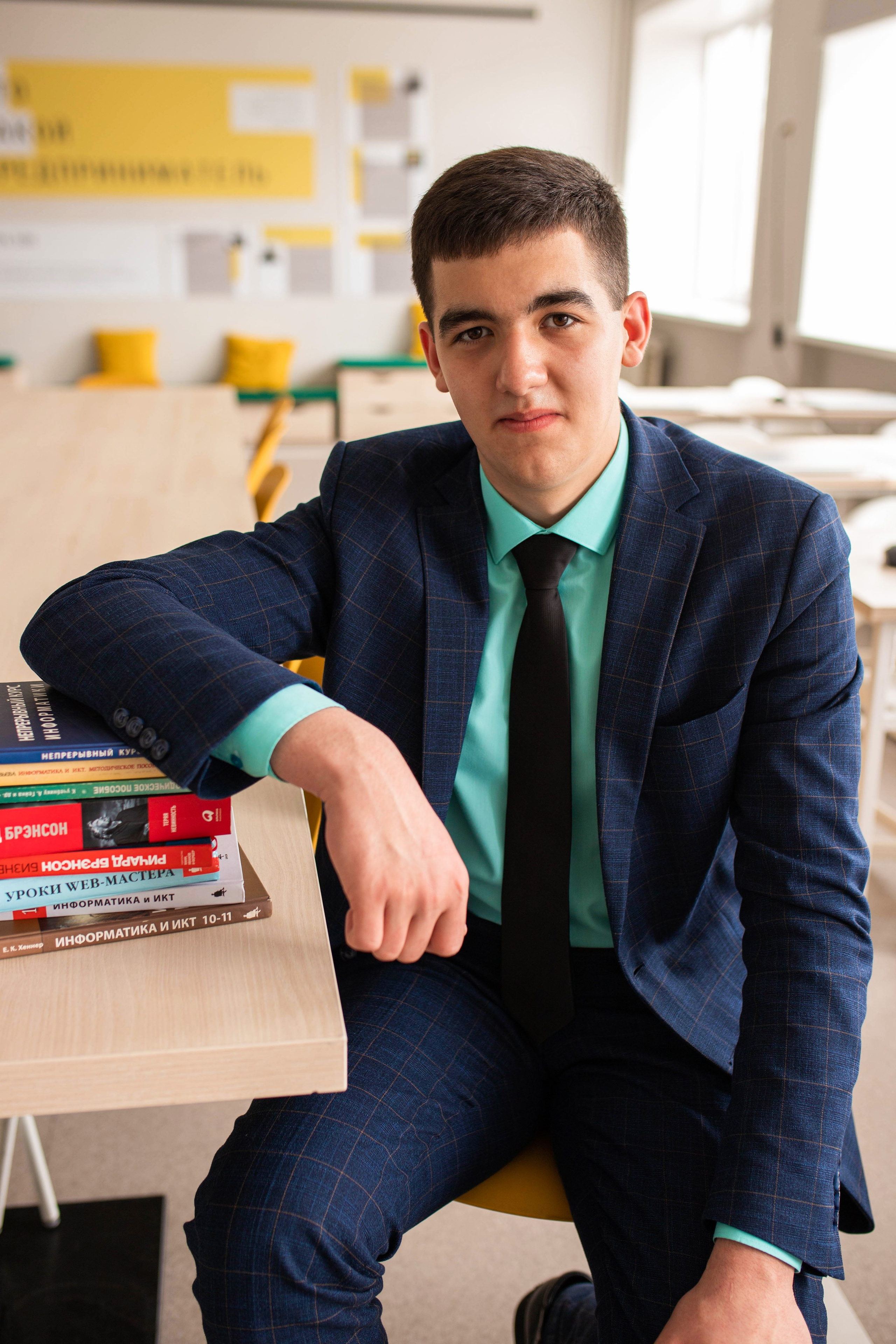 11А Выпускники. Семейный и детский фотограф город Тында Дарья