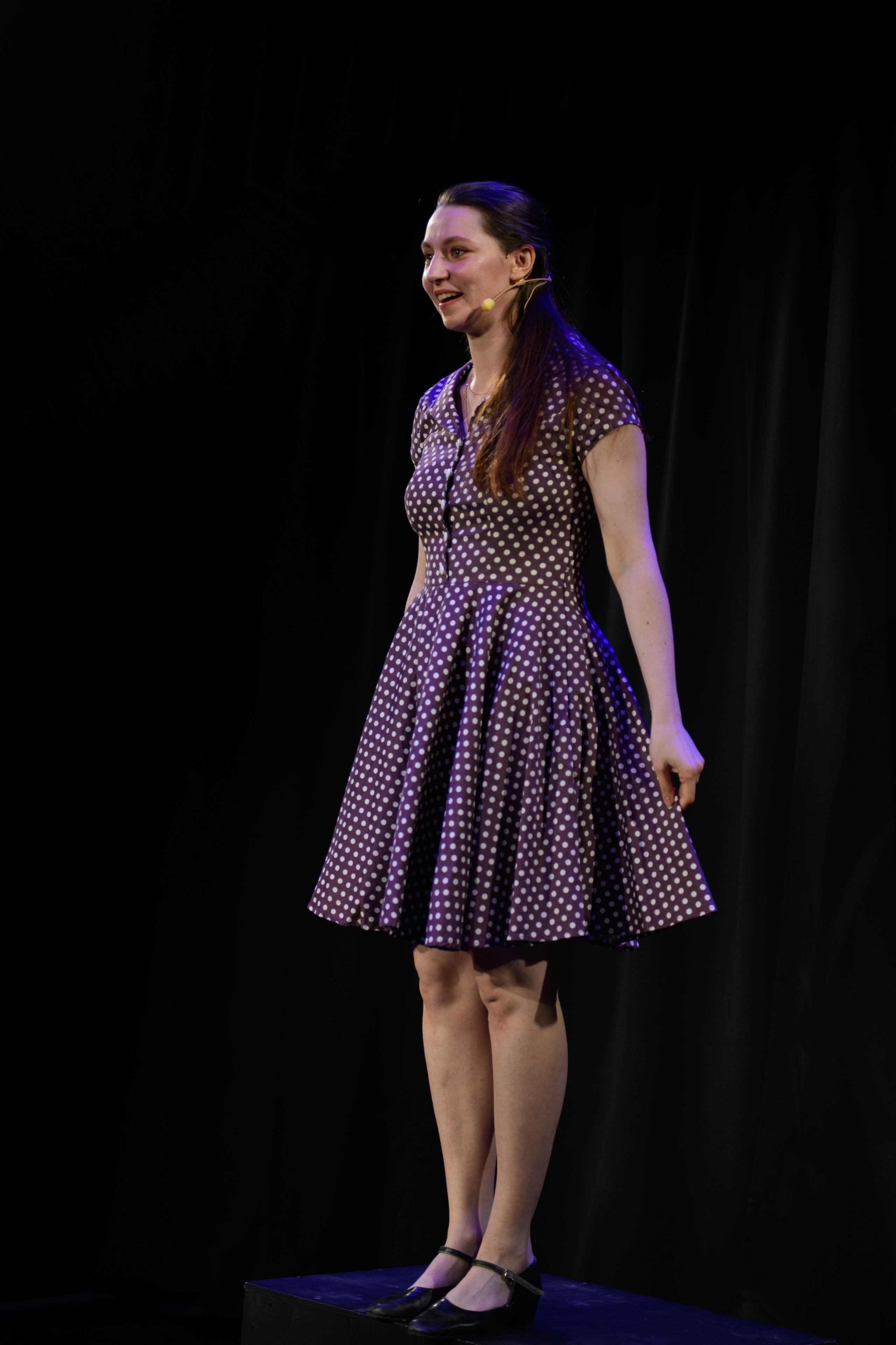 За нарисованным очагом. Организация и проведение фотосъемок в Санкт-Петербурге. Фотограф Смирягин Илья