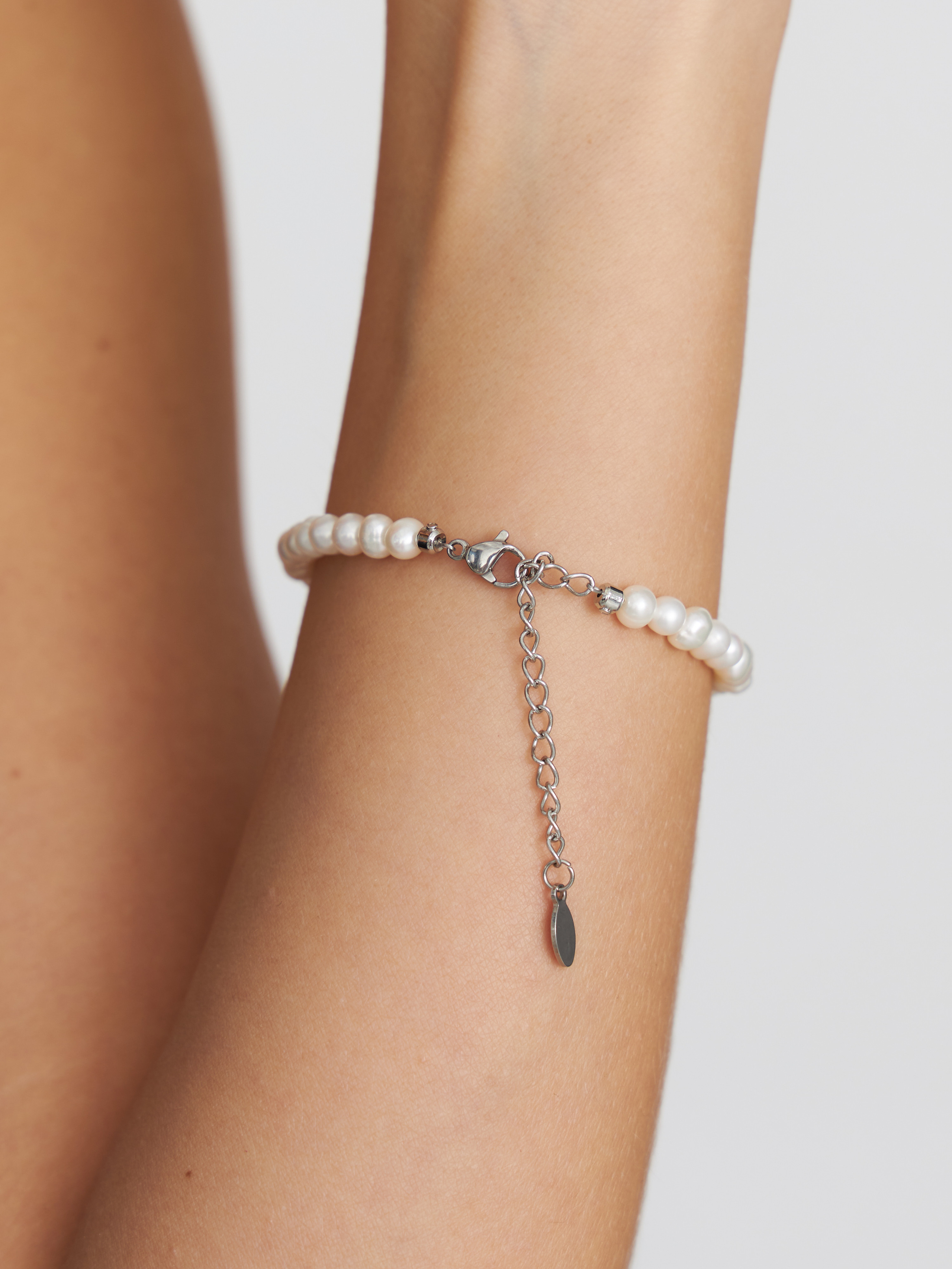 Buro Photoplay украшения. Fashion фотограф в Москве Алиса Деко