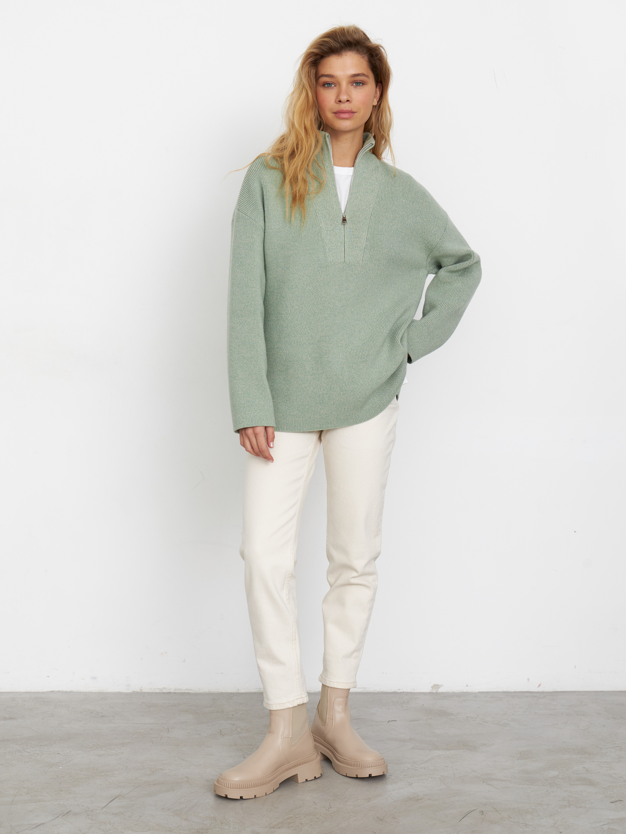 Buro Photoplay сборная. Fashion фотограф в Москве Алиса Деко