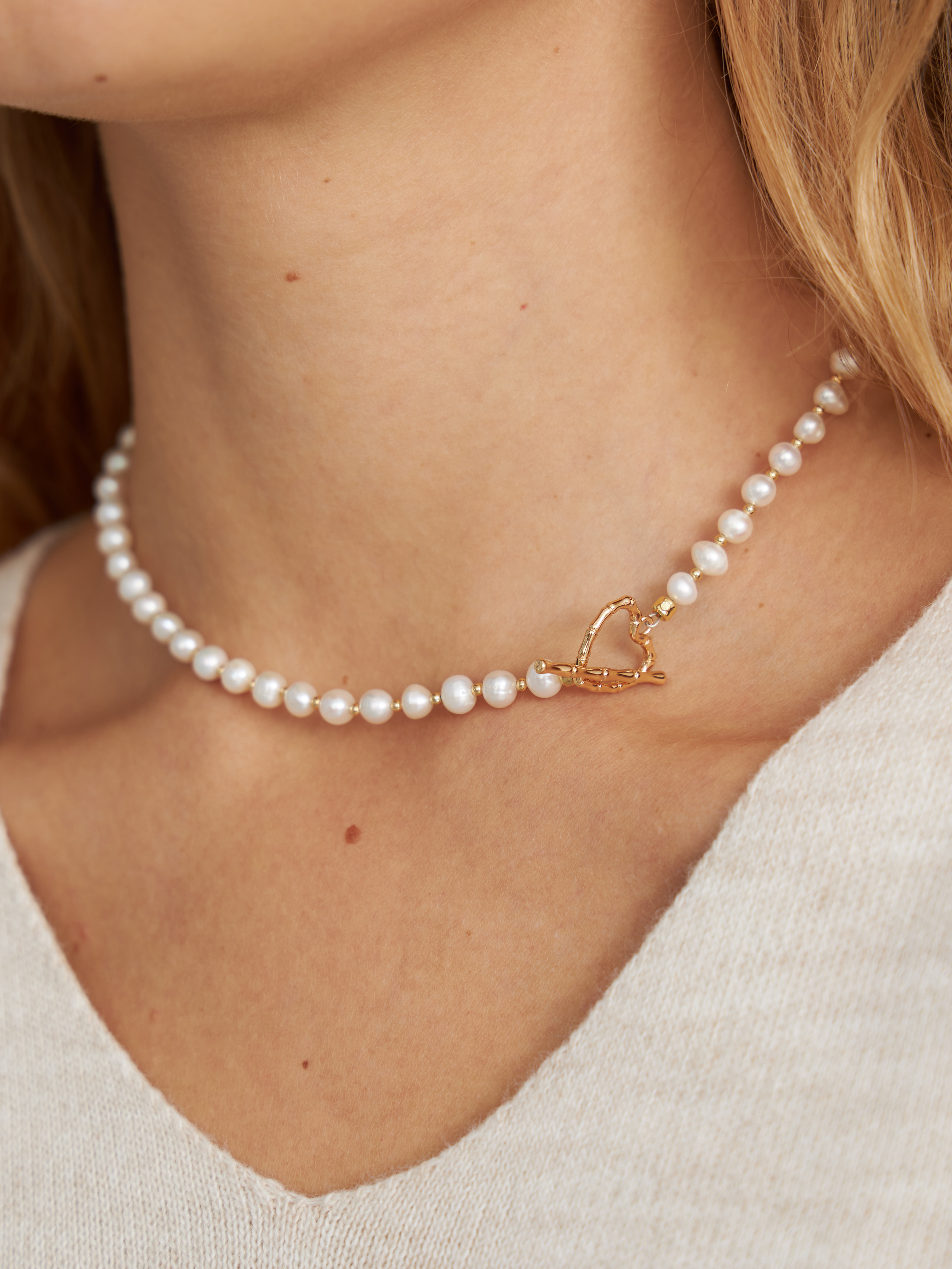 Buro Photoplay украшения. Fashion фотограф в Москве Алиса Деко