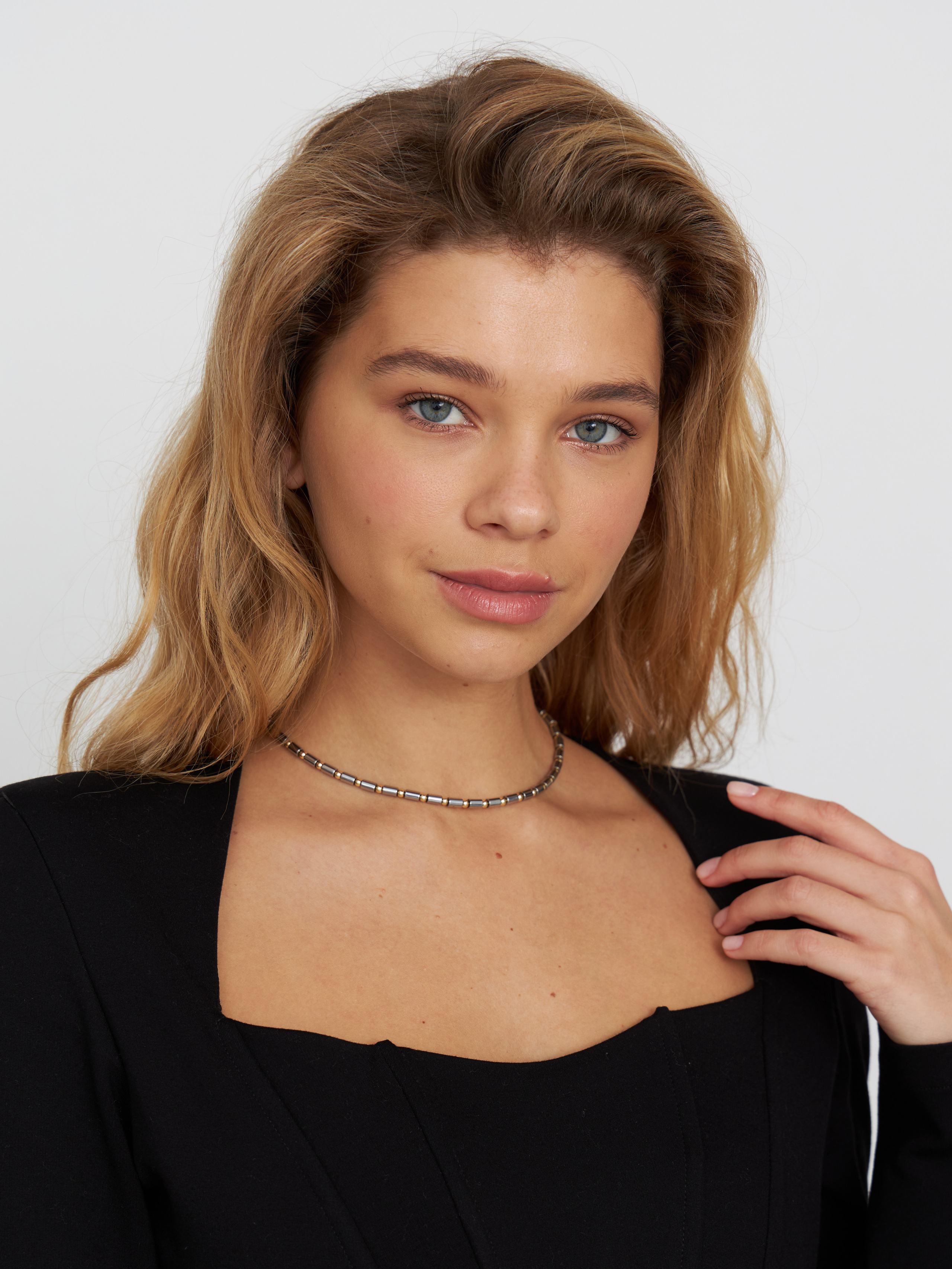 Buro Photoplay украшения. Fashion фотограф в Москве Алиса Деко