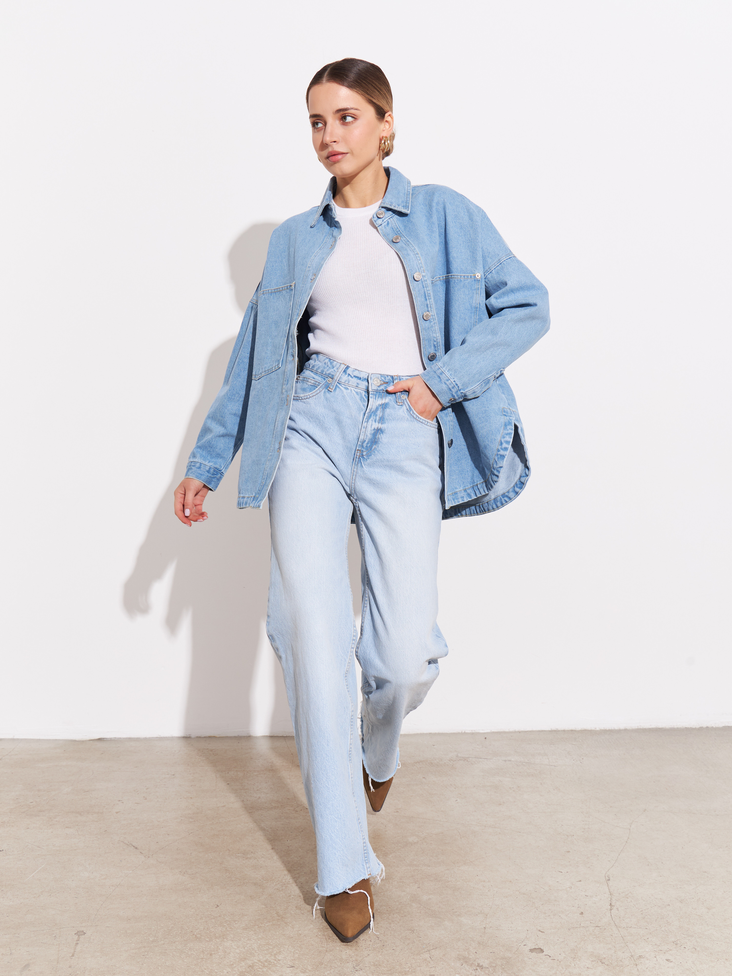 Harizmic feb'23. Fashion фотограф в Москве Алиса Деко