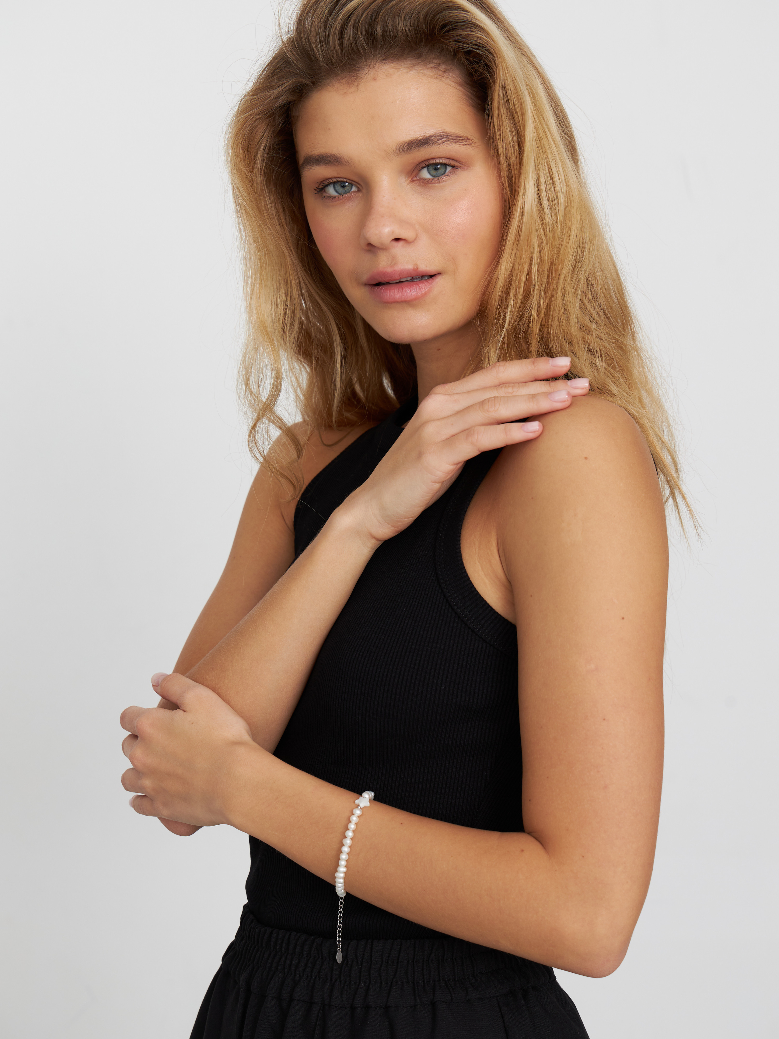 Buro Photoplay украшения. Fashion фотограф в Москве Алиса Деко