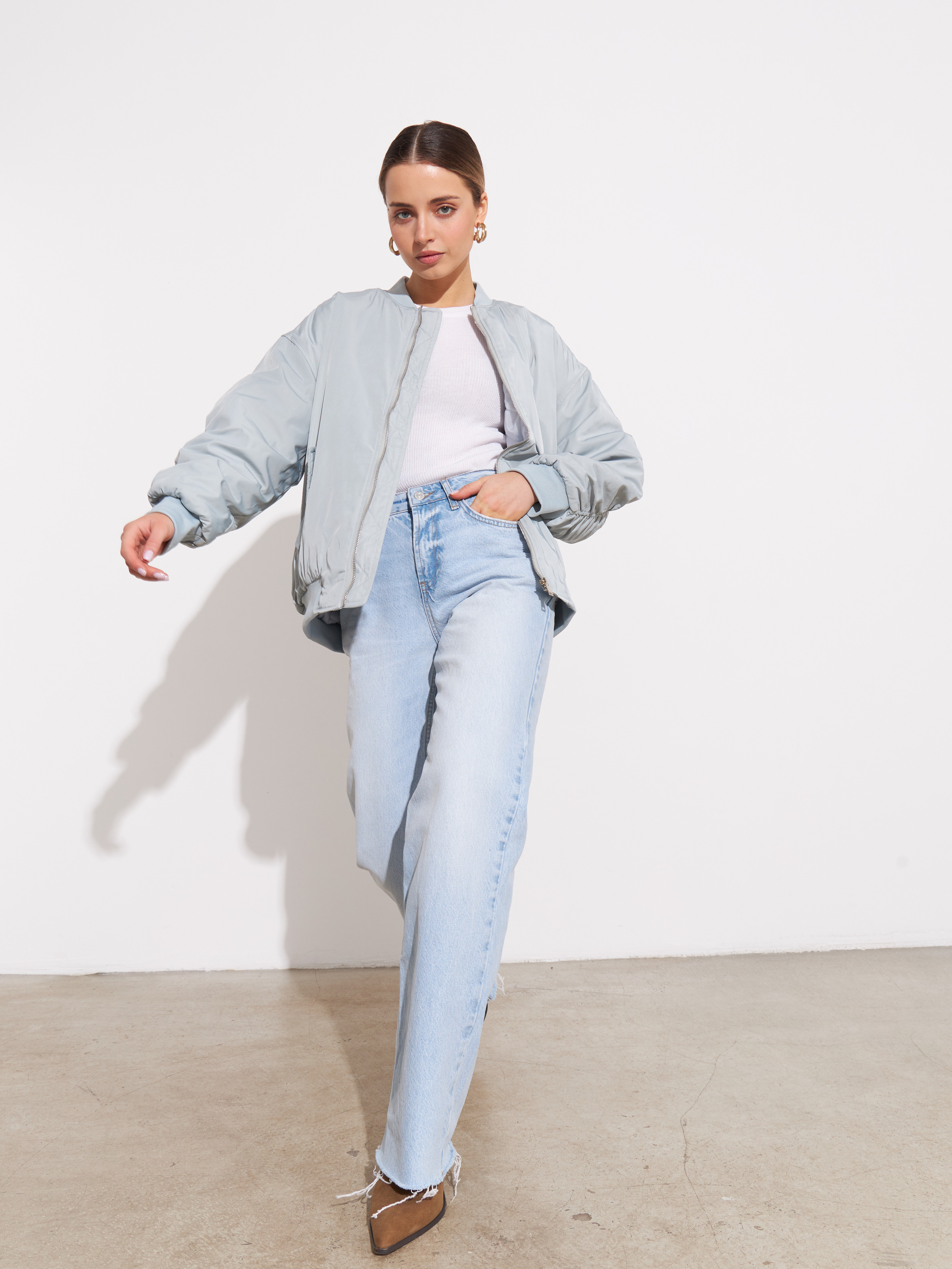 Harizmic feb'23. Fashion фотограф в Москве Алиса Деко