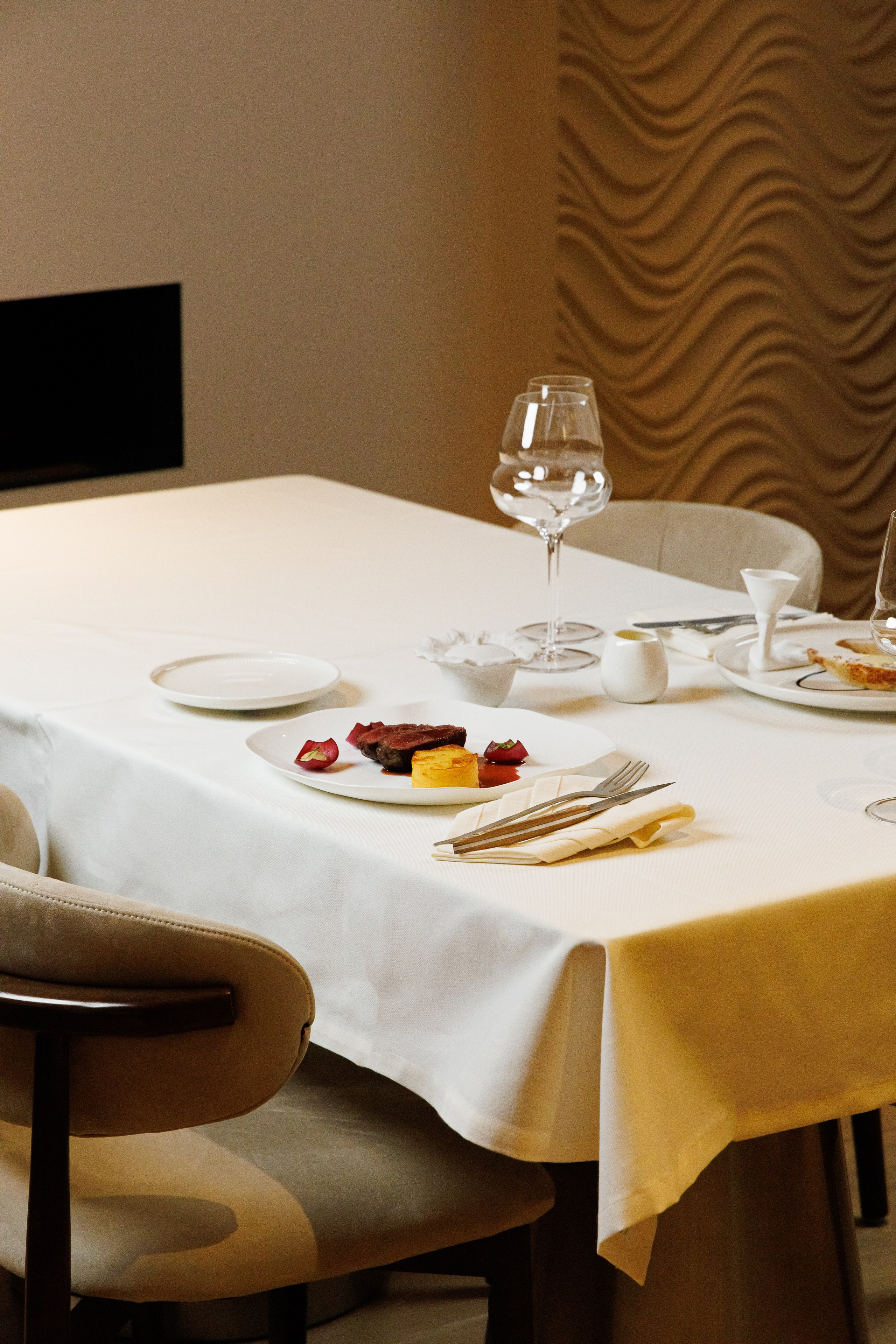 Съёмка для ресторана «Ona» г. Нижний Новгород. Интерьерный, предметный фуд-фотограф в Нижнем Новгороде Наталья Латыпова