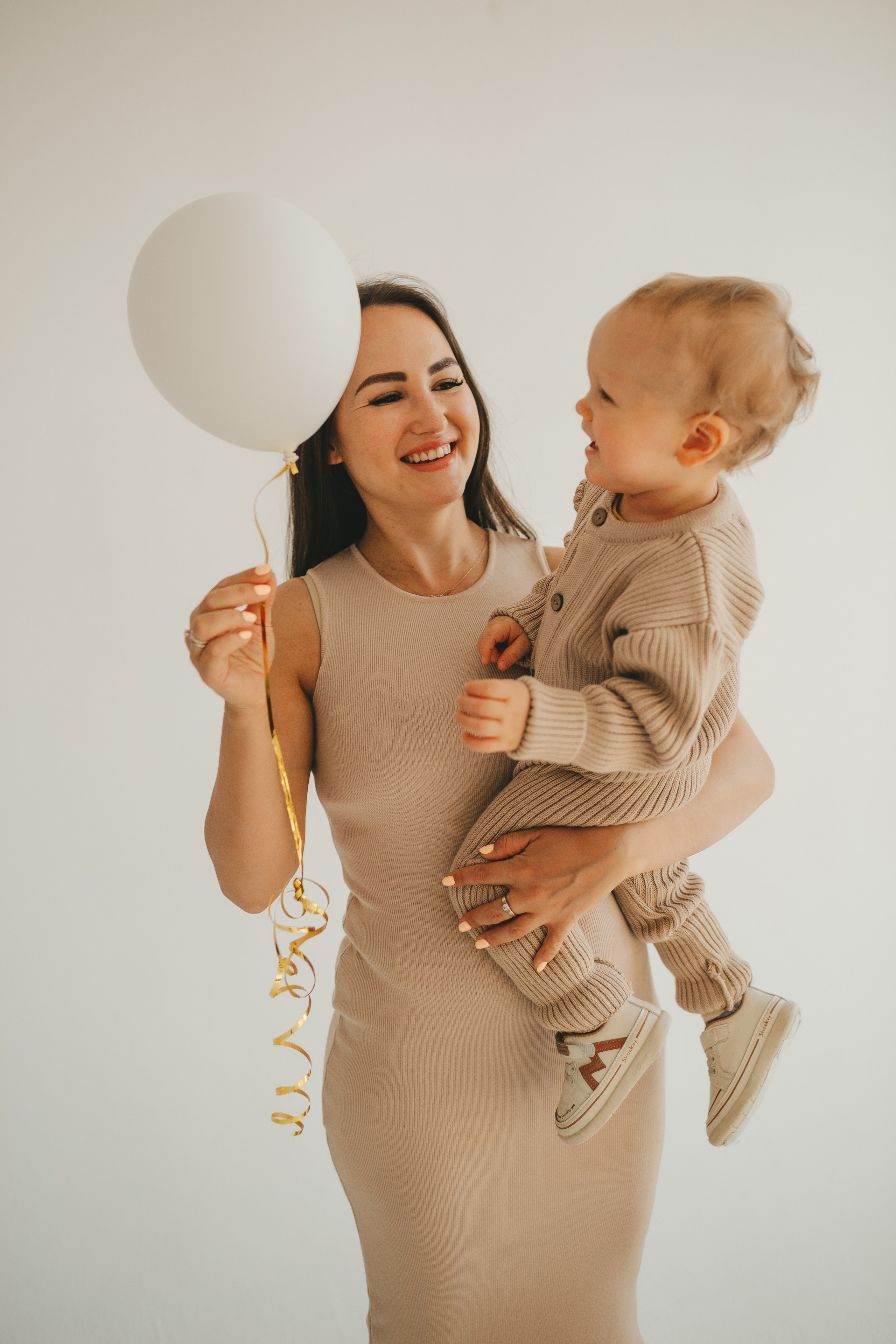 Семейная фотосессия в студии. Семейный и детский фотограф и видеограф в Москве, Дрокина Наталья