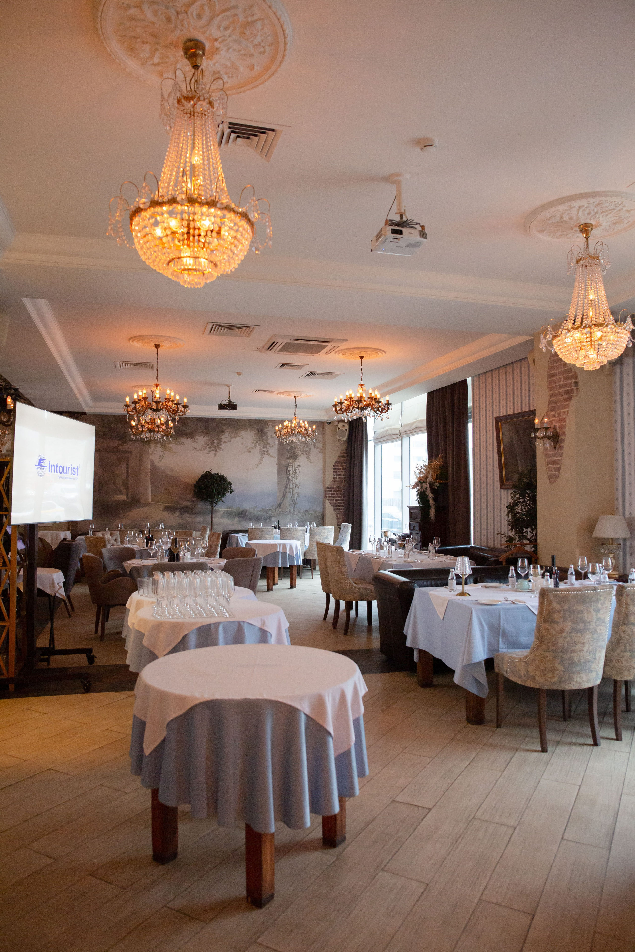 Москва бизнес завтрак ресторан La Provincia. Семейный и детский фотограф Анна Петракова