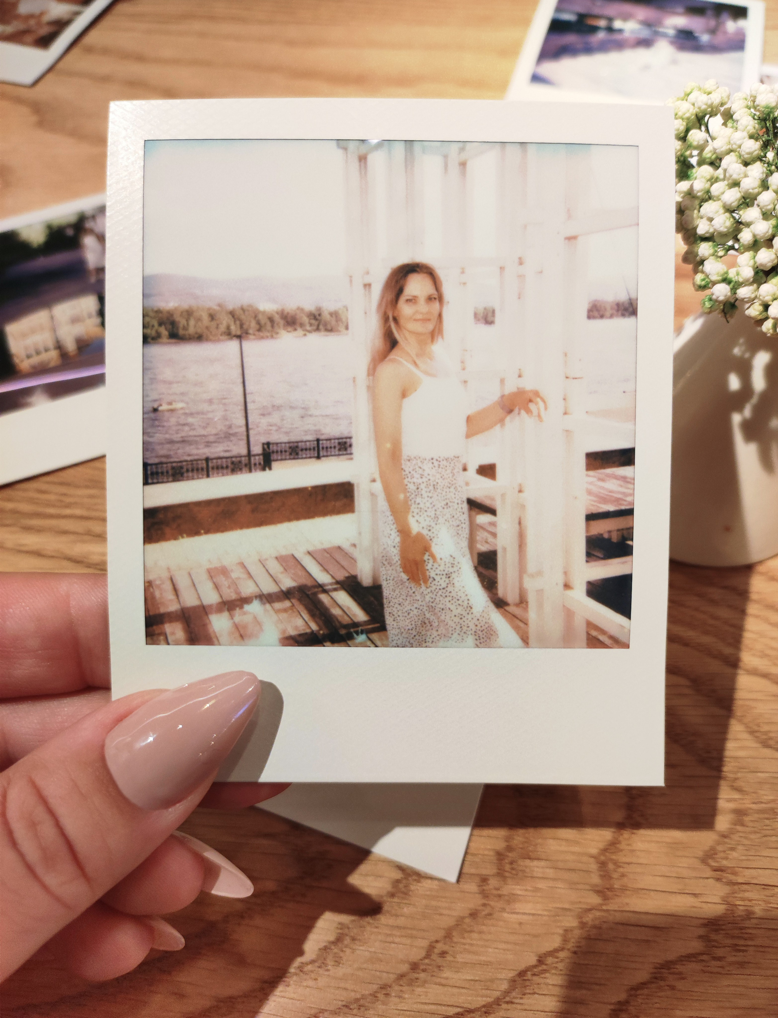 Анна. Съёмка на Полароид. Фотограф Регина Крикунова г. Красноярск